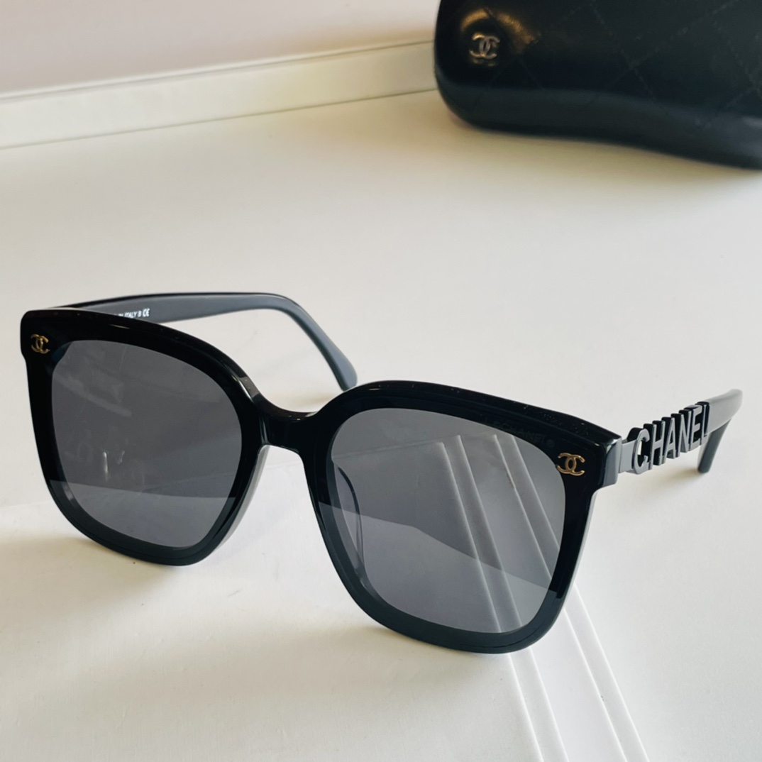 C*hanel Glasses Top