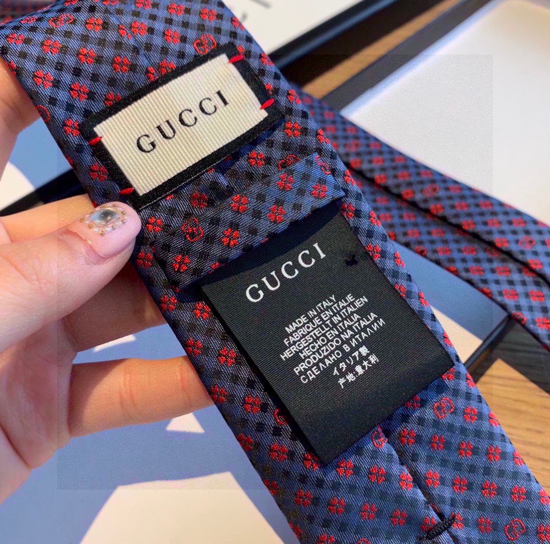 Necktie