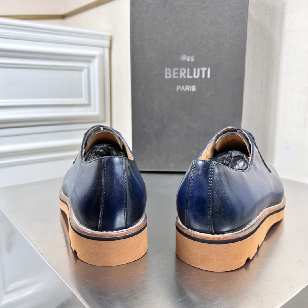 Men B*erluti Top Loafer