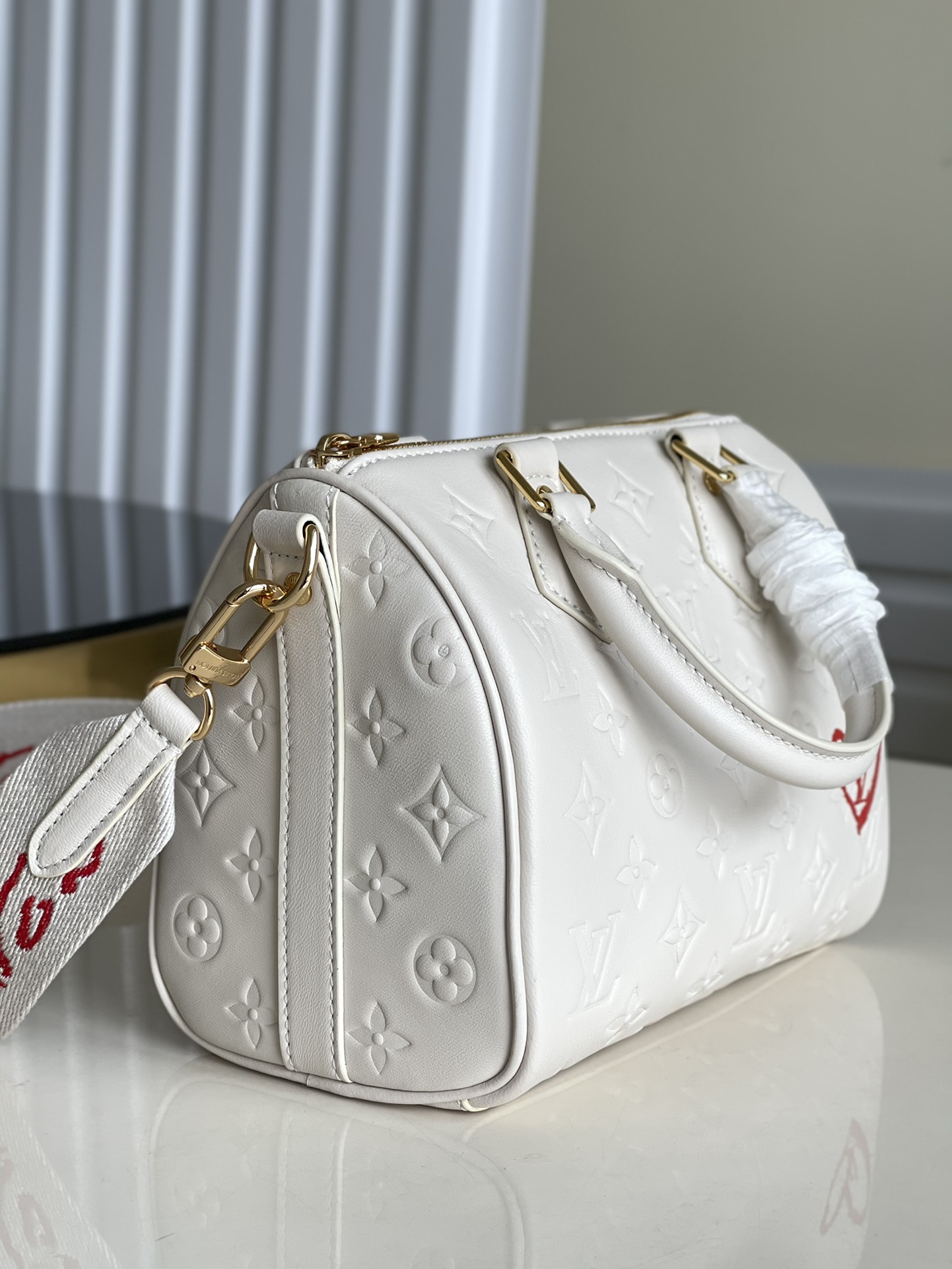 L*ouis V*uitton Bag Top Quality 22 x 19 x 13 CM