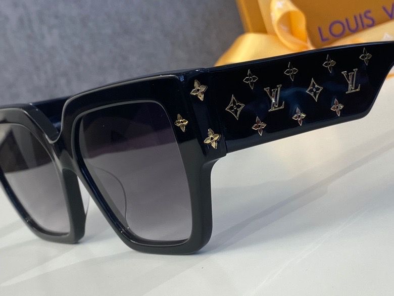 Top Quality L*ouis V*uitton Glasses