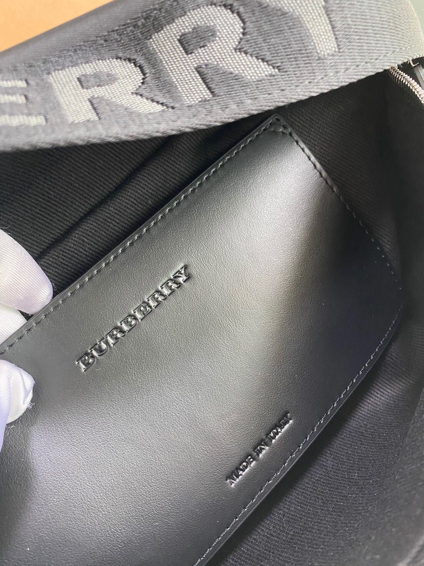 B*urberry Bag Top Quality
