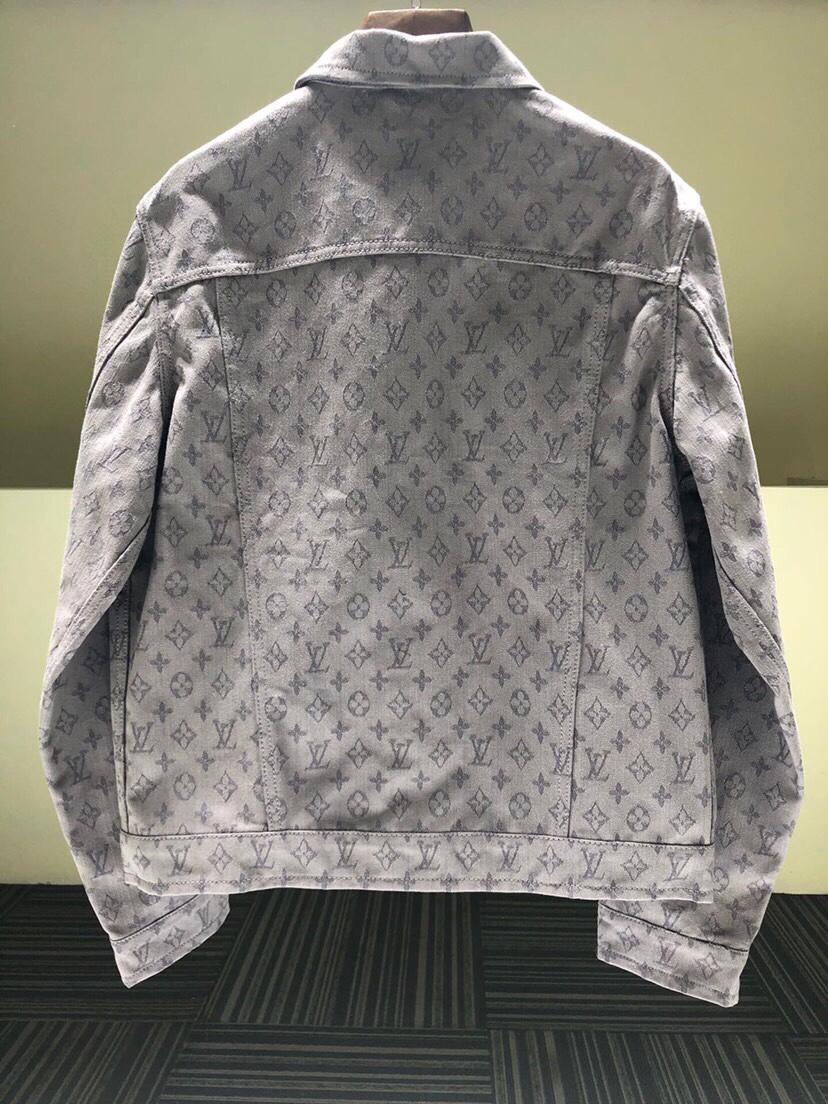 Men Jacket/Sweater Top Quality11