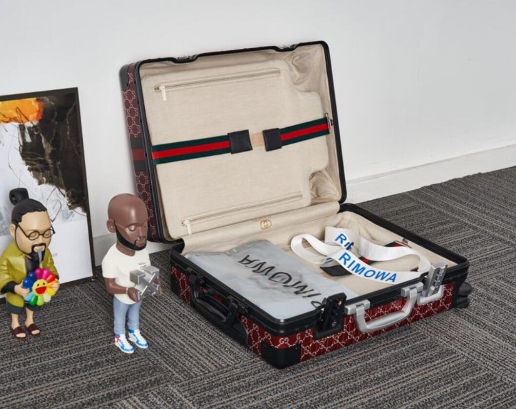 G*UCCI Luggage （）