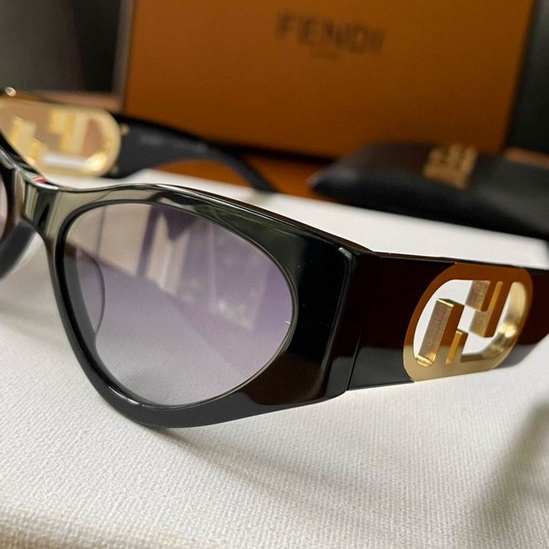 F*endi Glasses Top