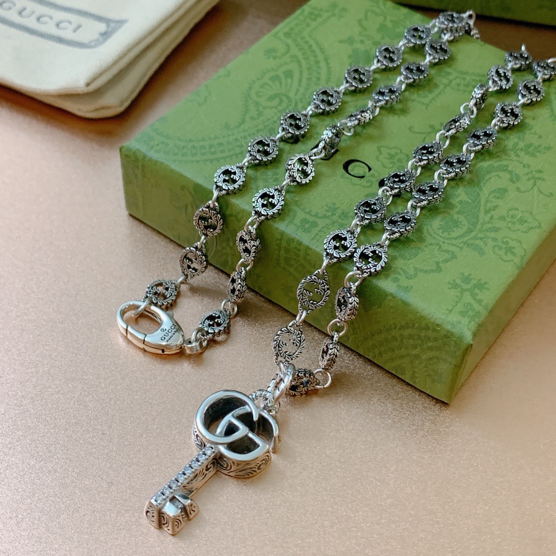 Necklace008