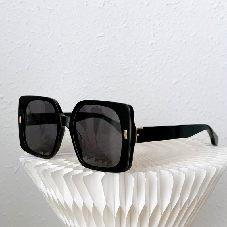 F*endi Glasses Top