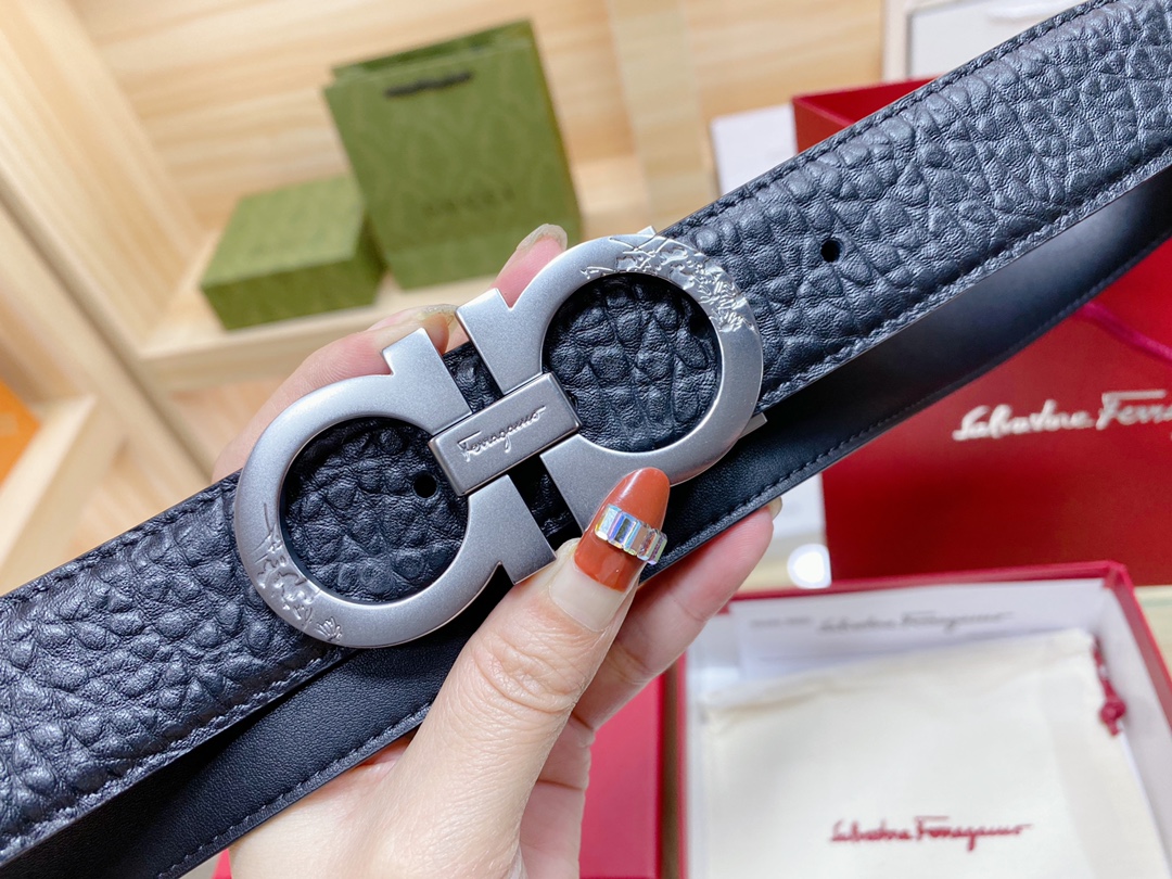 F*erragamo Top Version