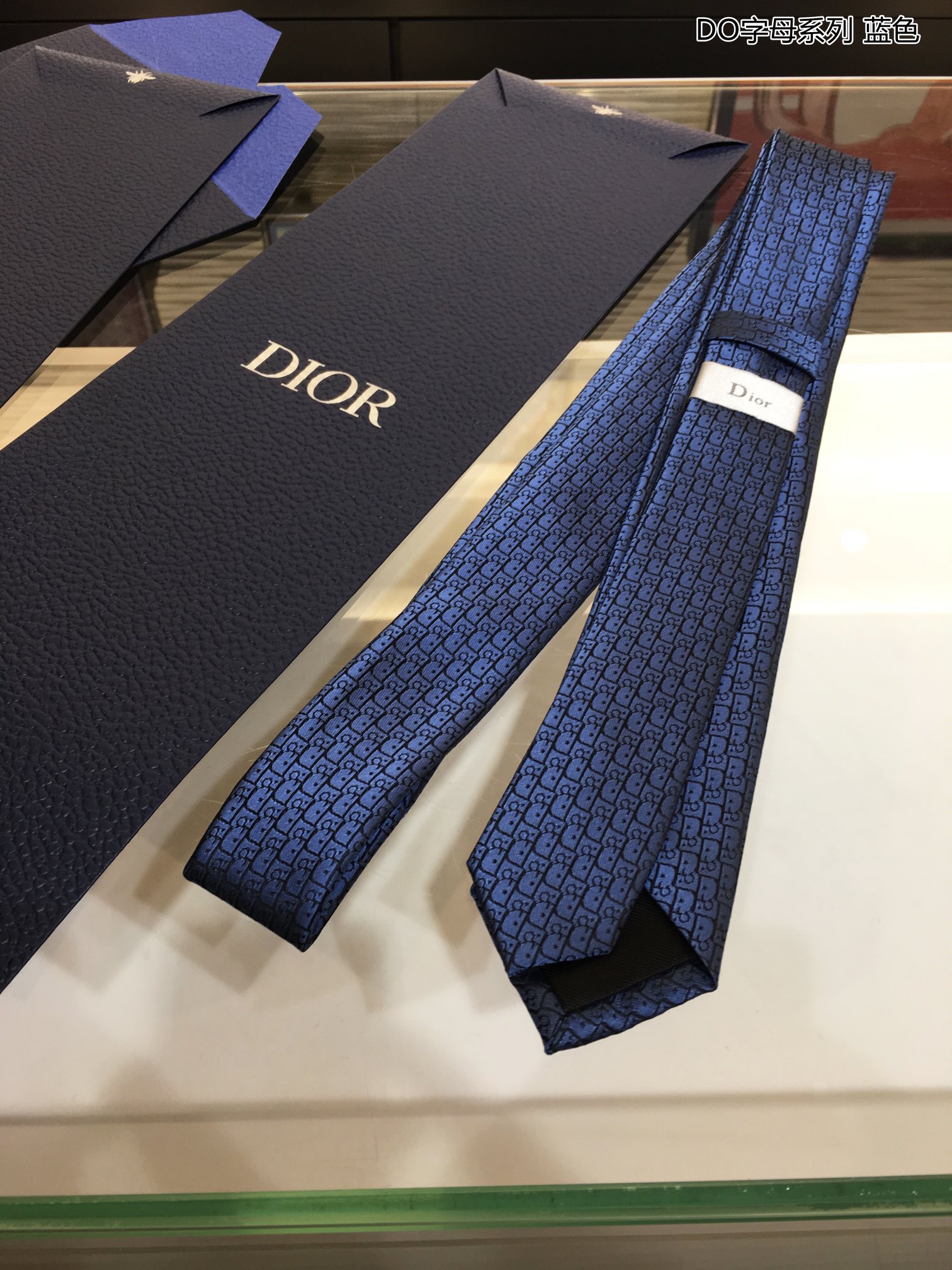 Necktie