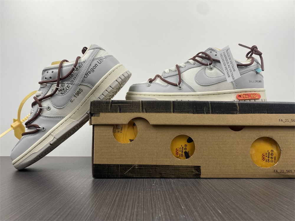 from O*ff-W*hite x Nike Dunk Low