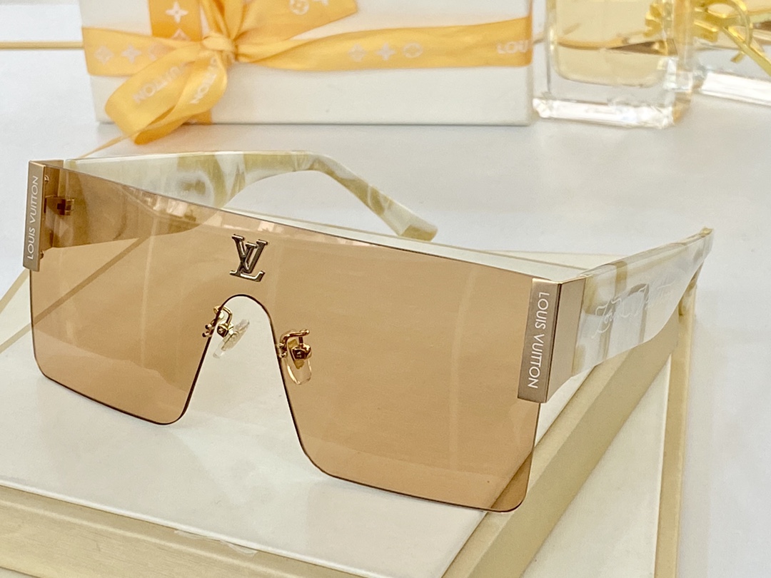 L*ouis V*uitton Glasses Top