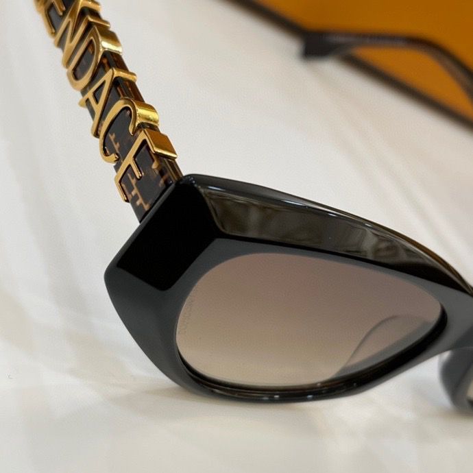 Top Quality F*endi Glasses