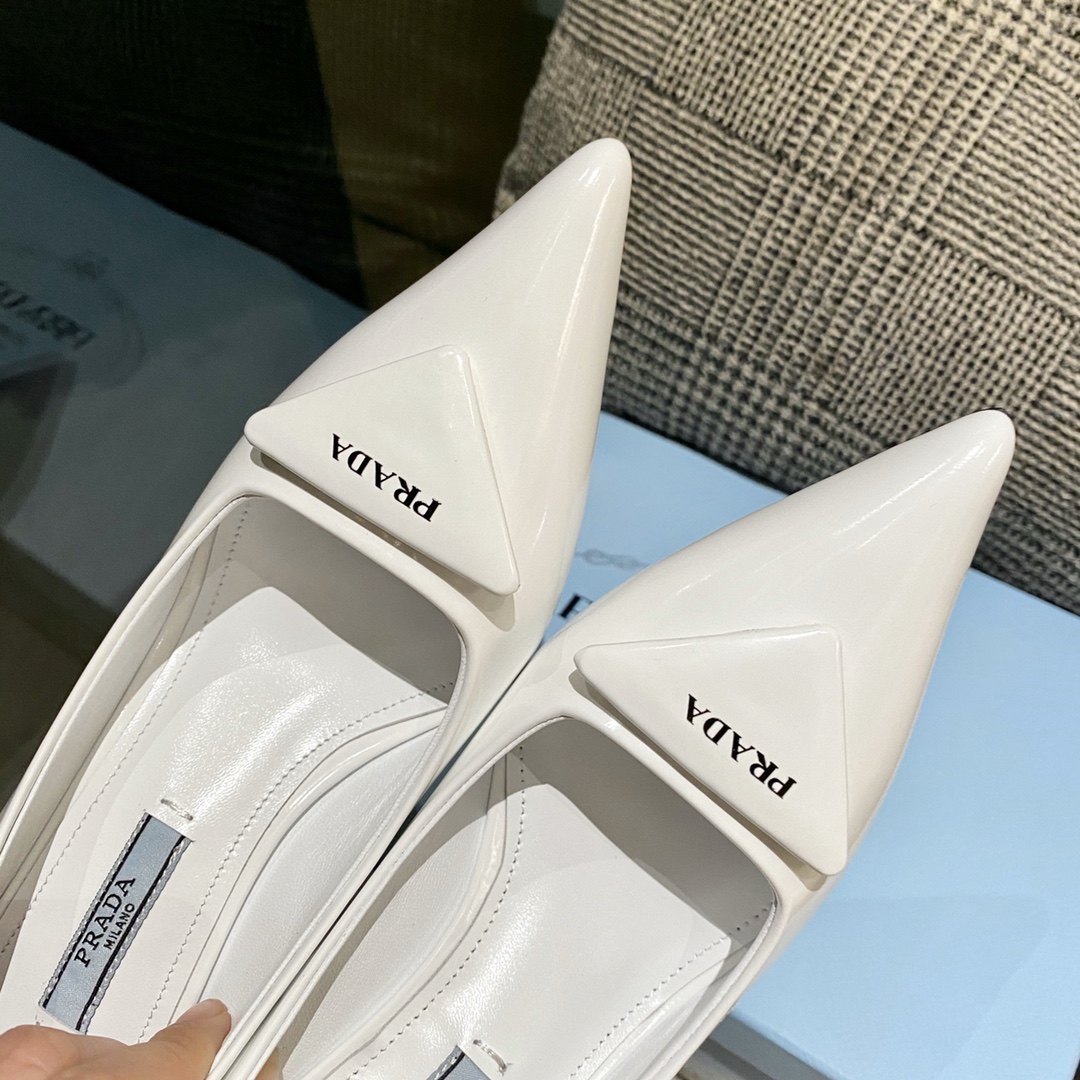 Women P*rada high heels Maikesneakers