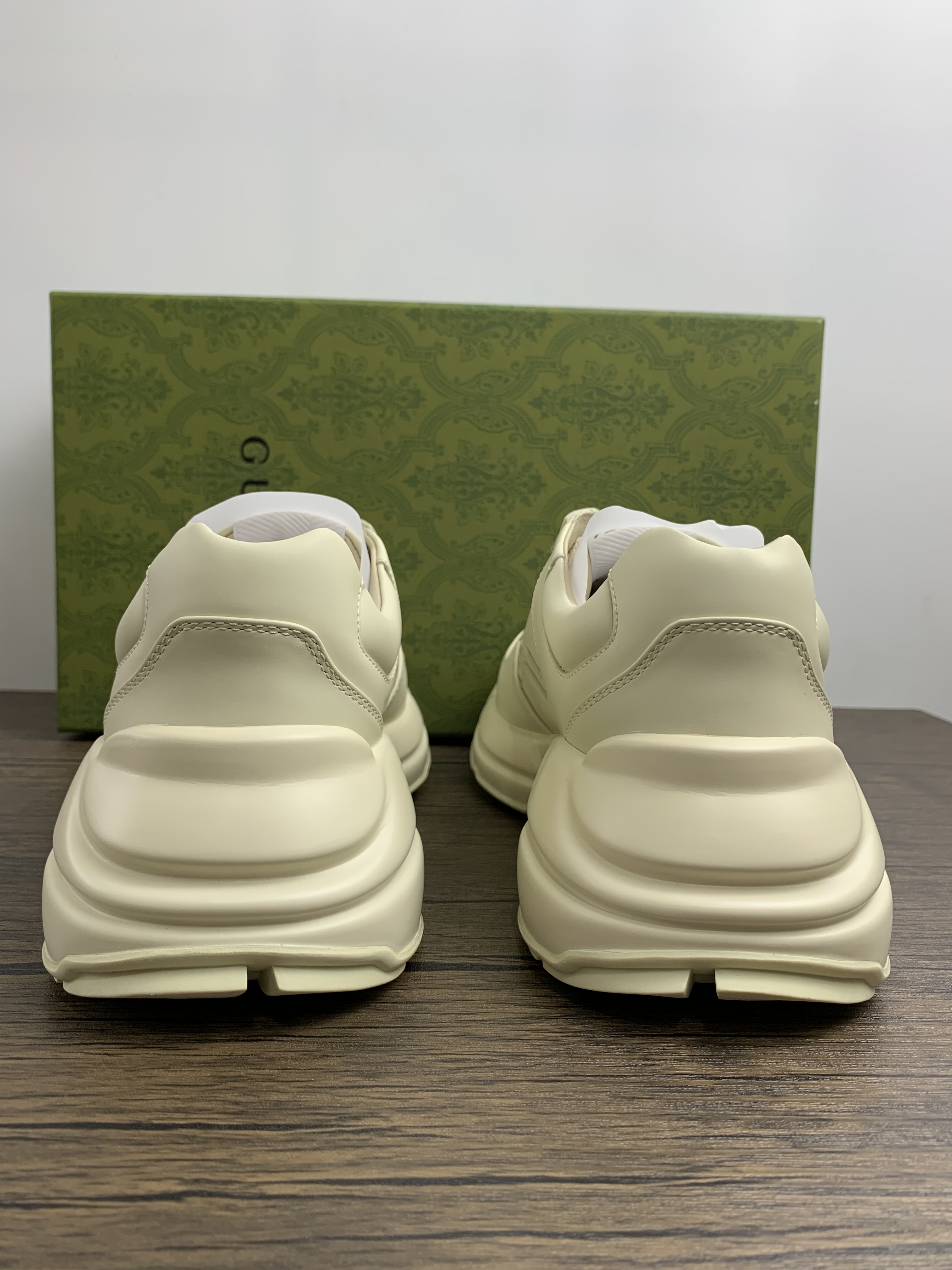 G*cci Sneaker