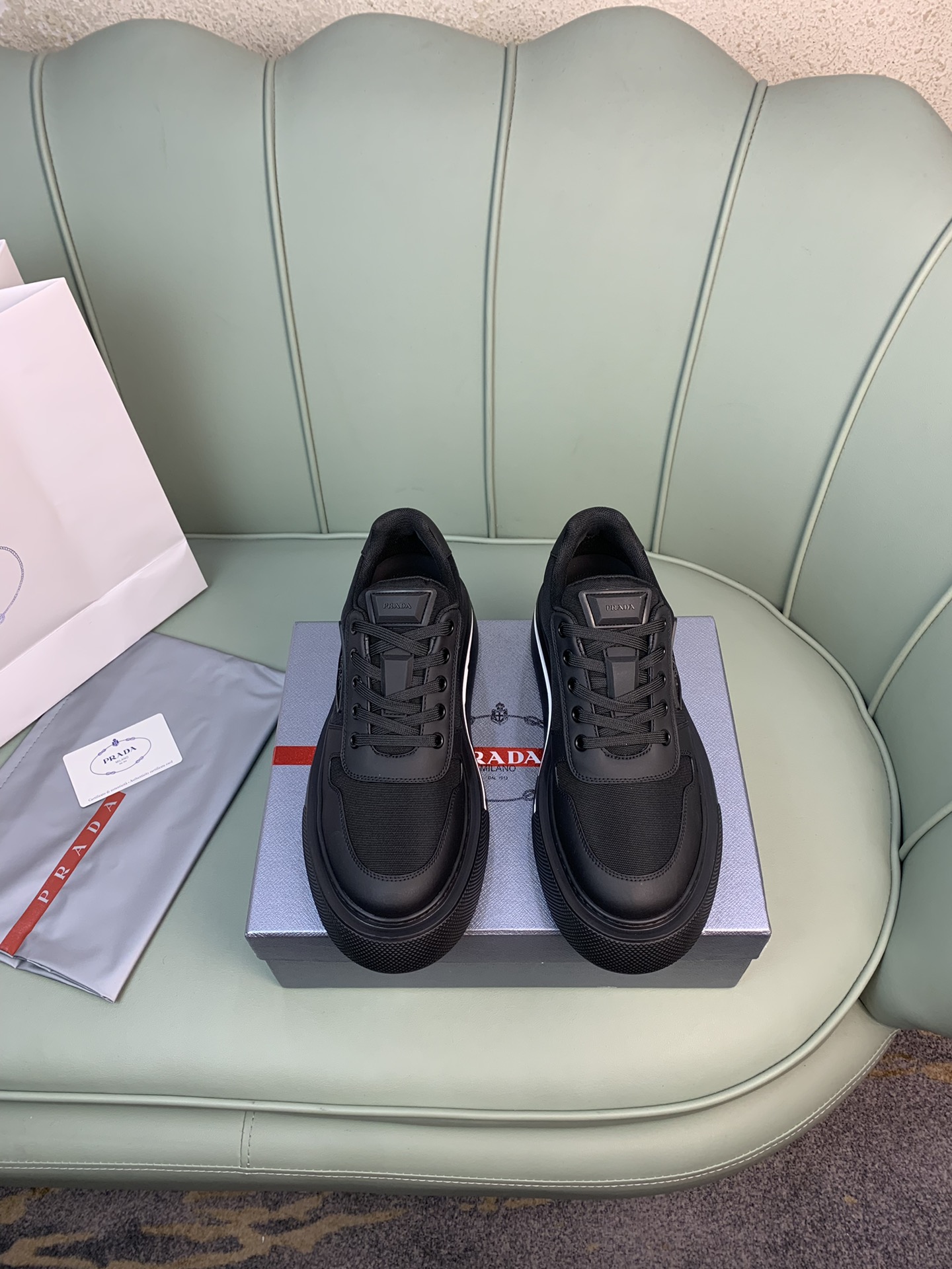 Men P*rada Top Sneaker （ ）