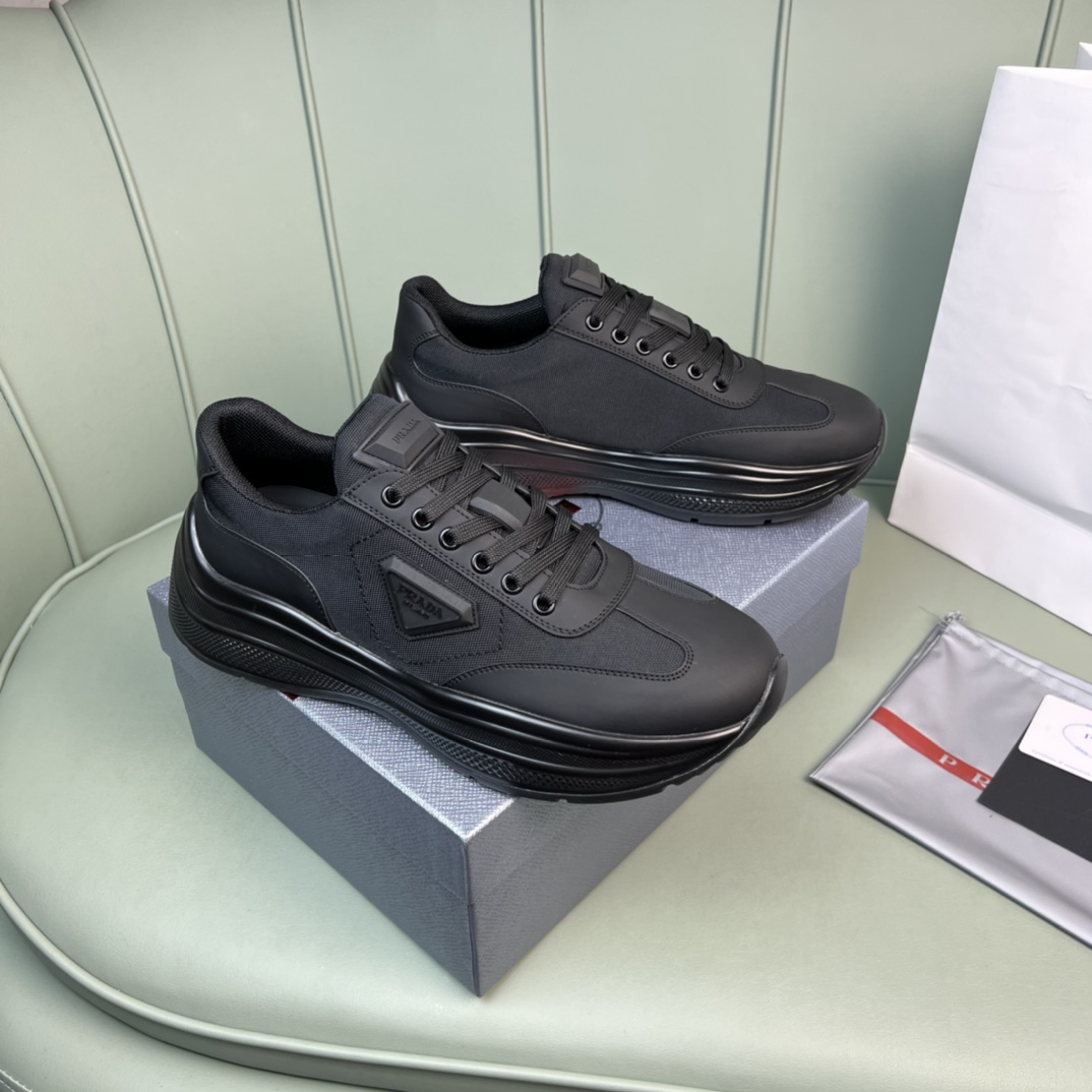 Men P*rada Top Sneaker （ ）
