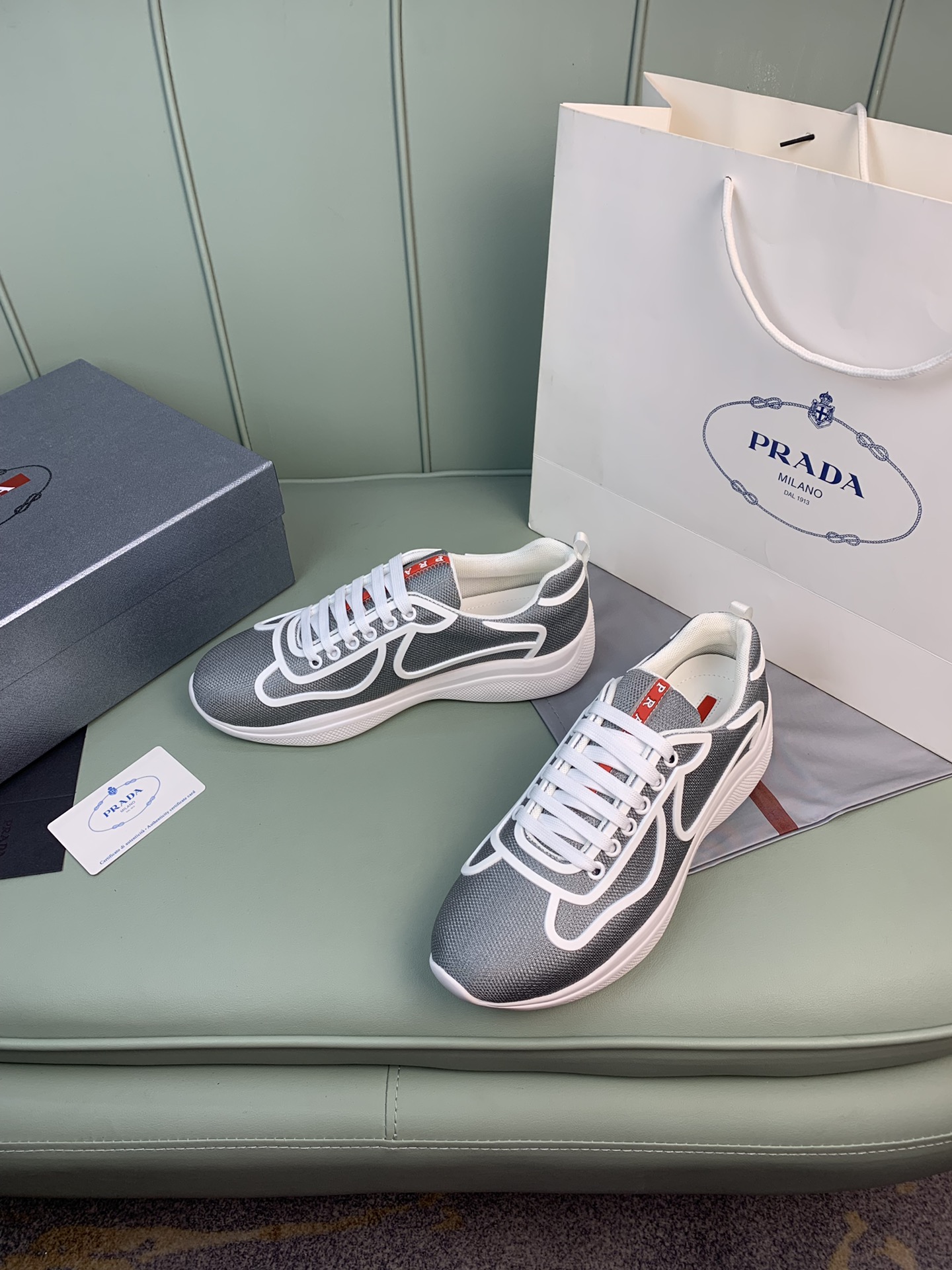 Men P*rada Top Sneaker （ ）