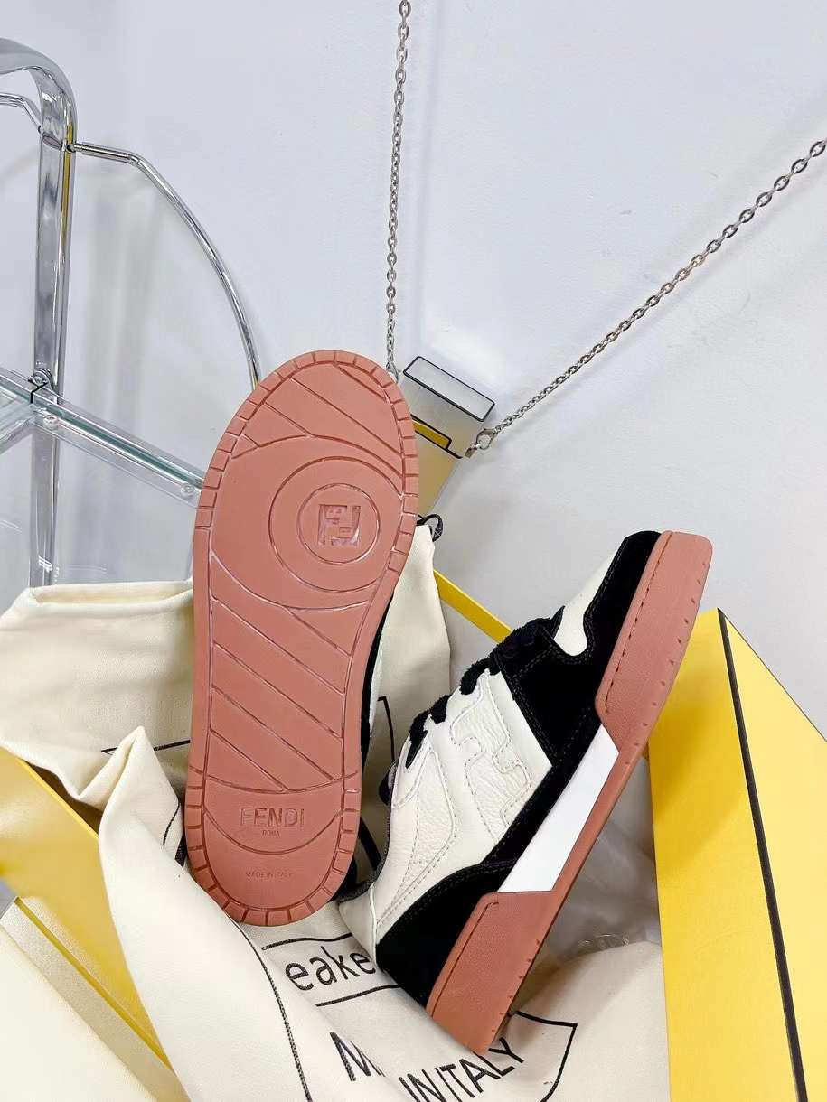 Men Women D*ior Top Sneakers ()