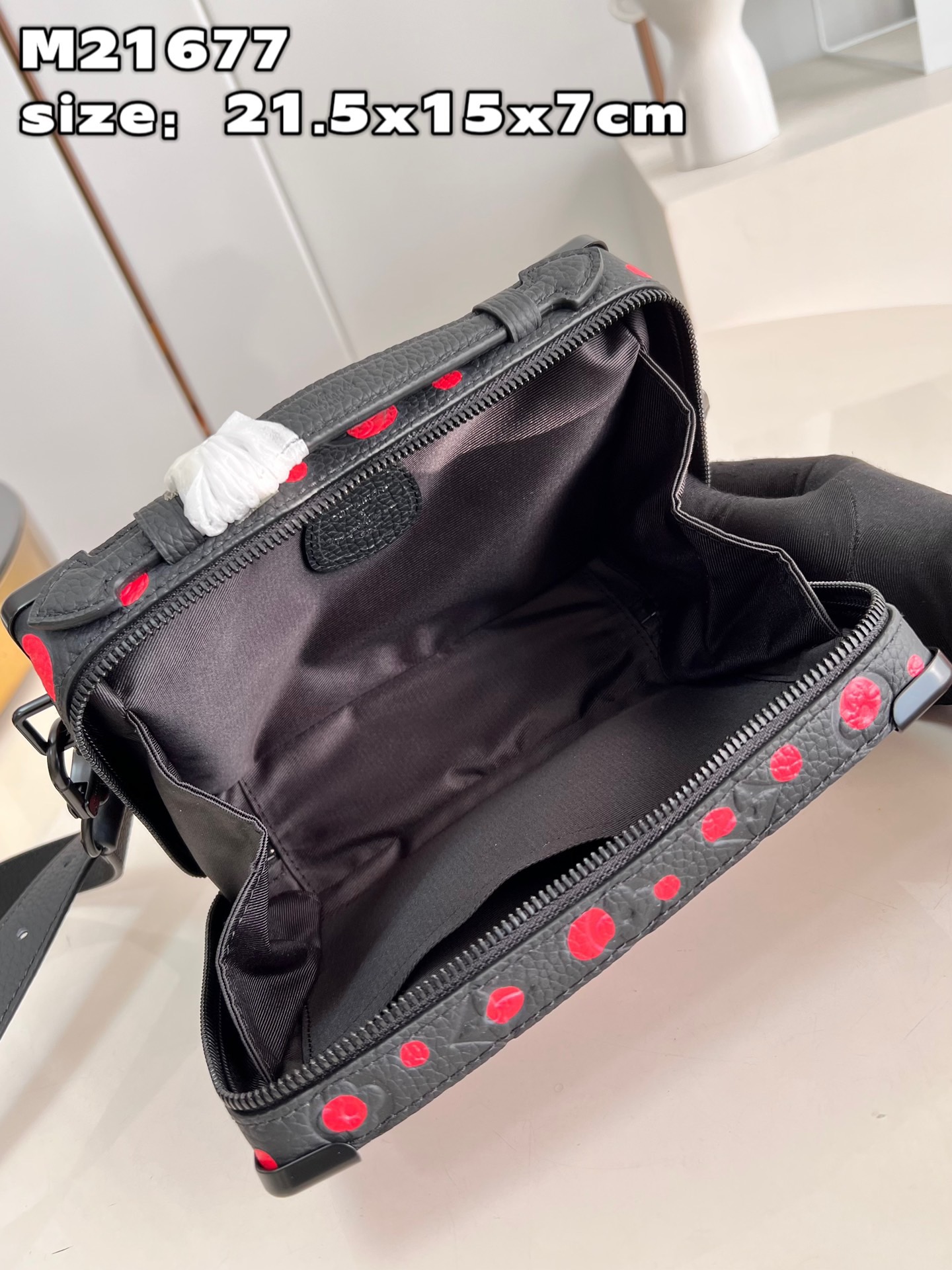 L*ouis V*uitton Top Bag