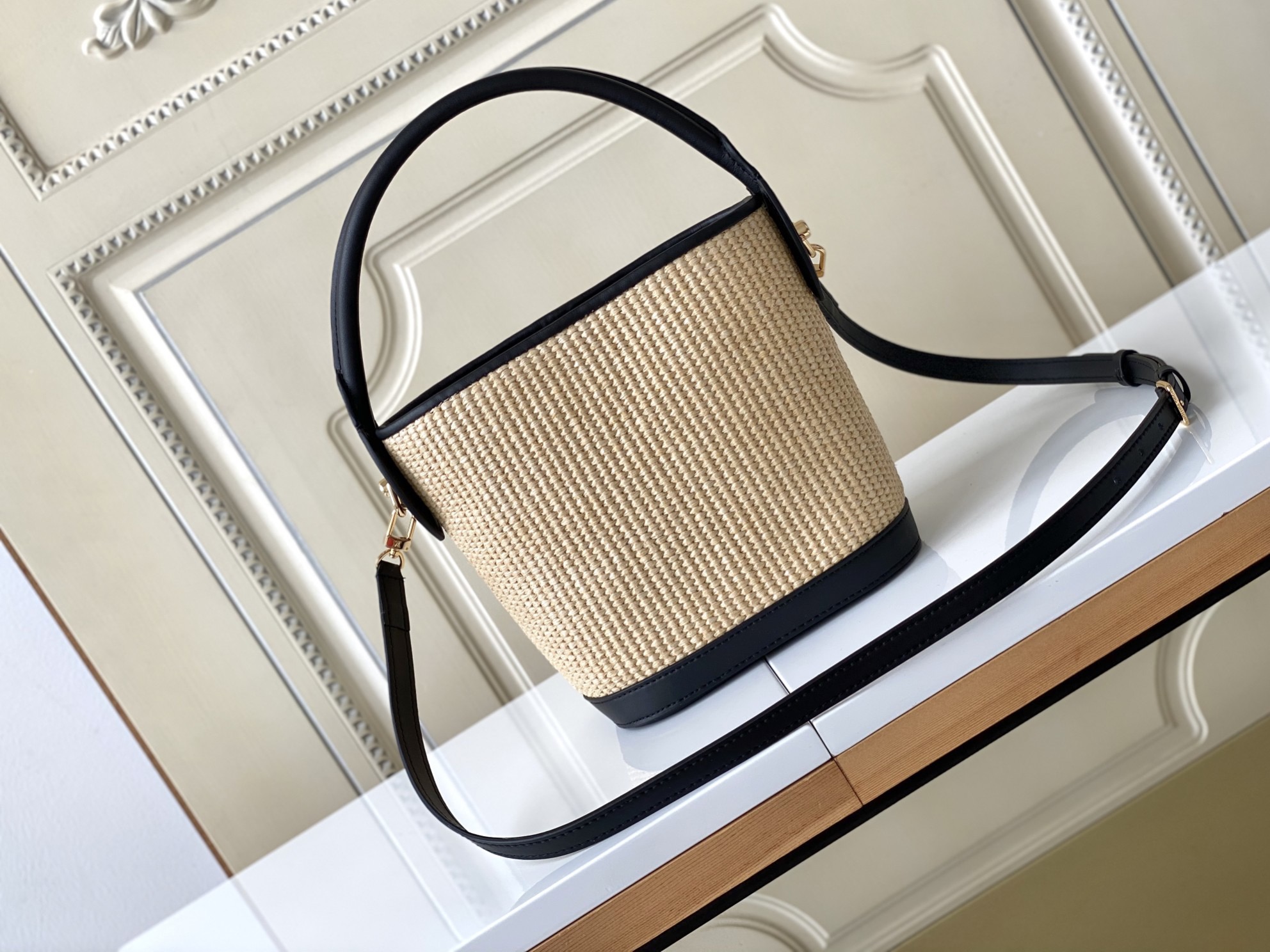 L*ouis V*uitton m4631859961 Top Bag