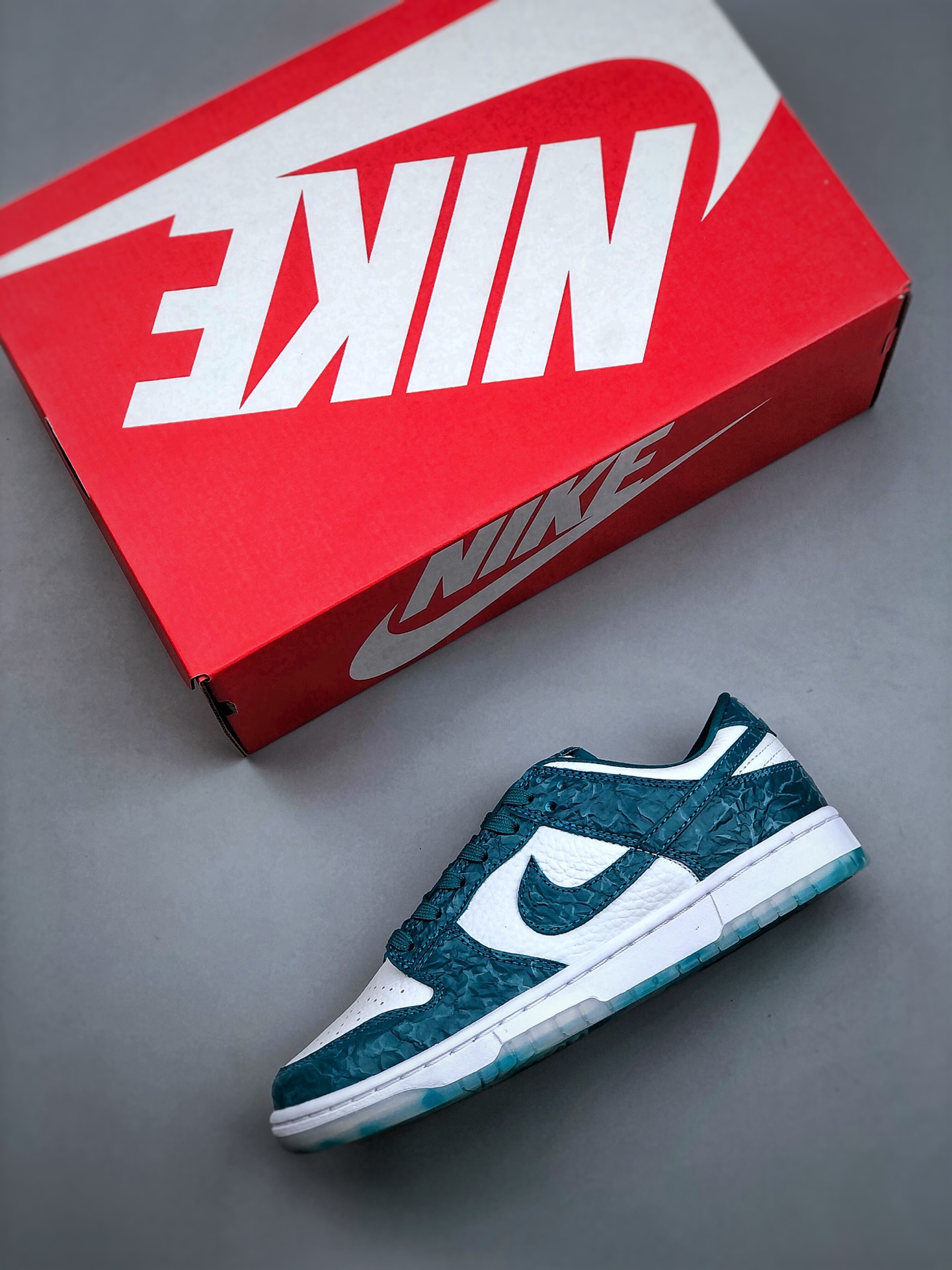 Nike SB Dunk low