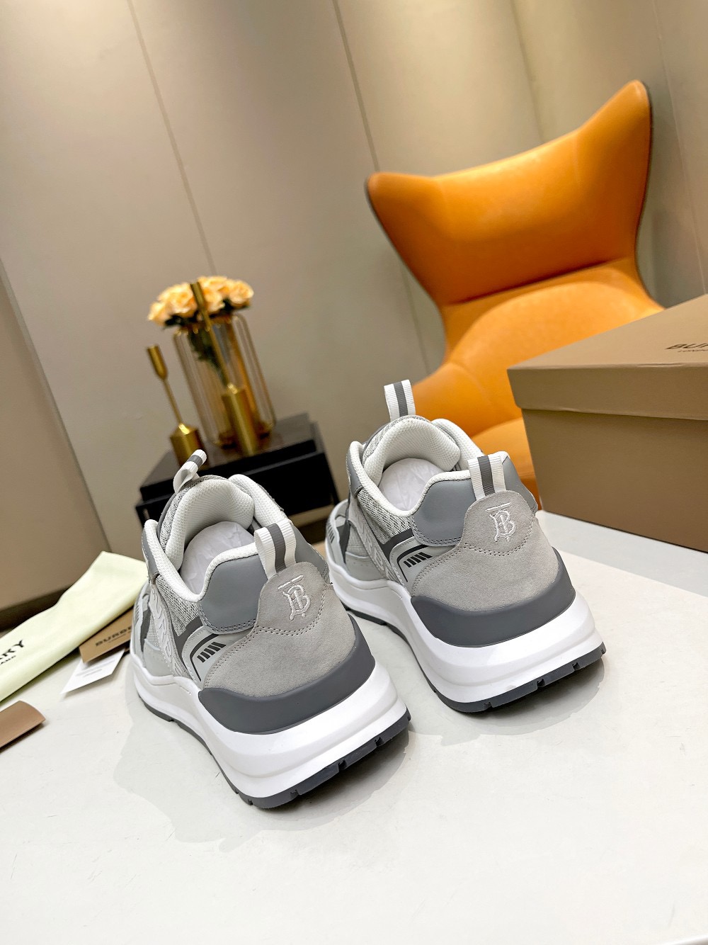 Men B*rberry Sneaker ()