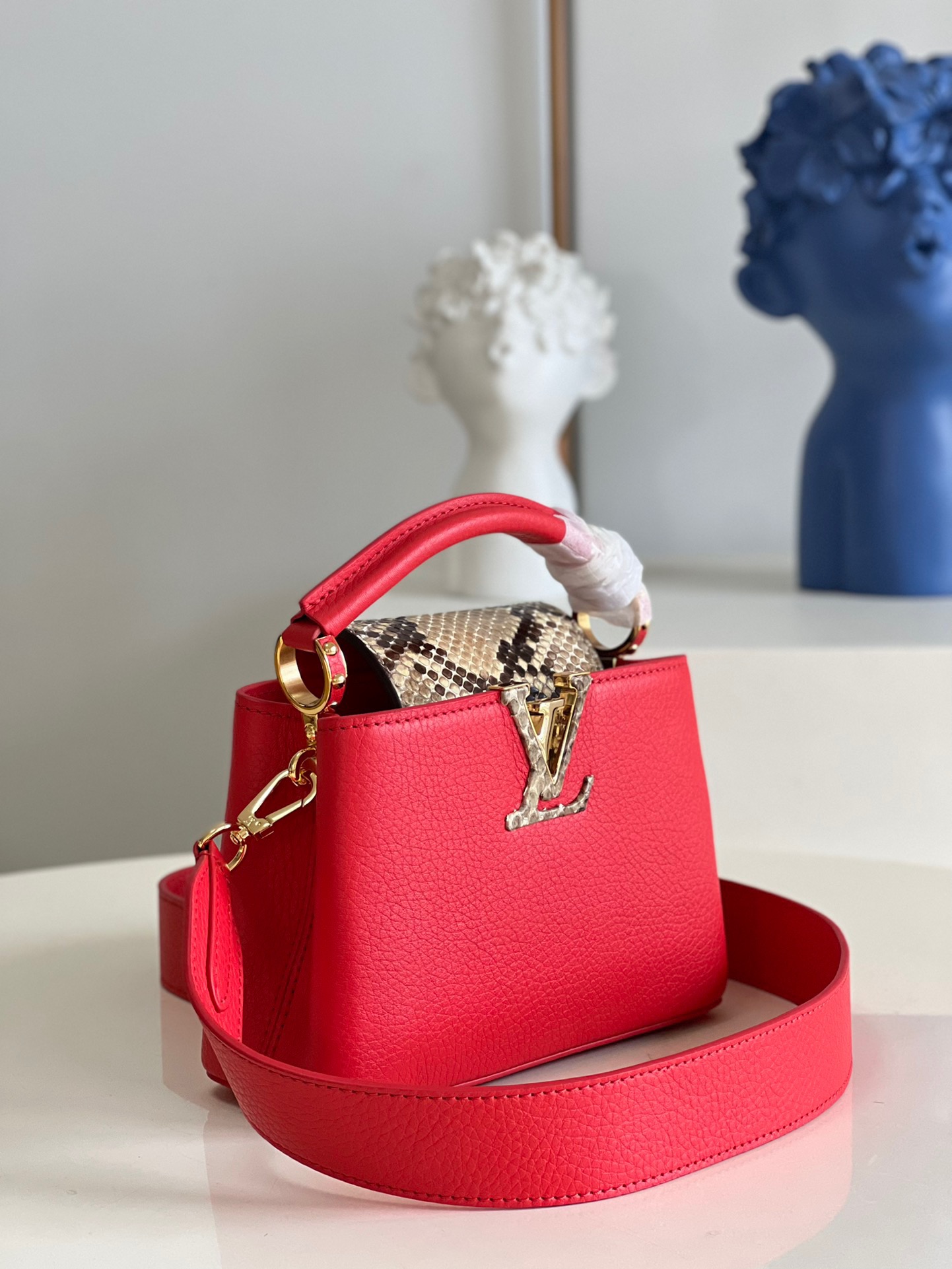 L*ouis V*uitton Top Bag