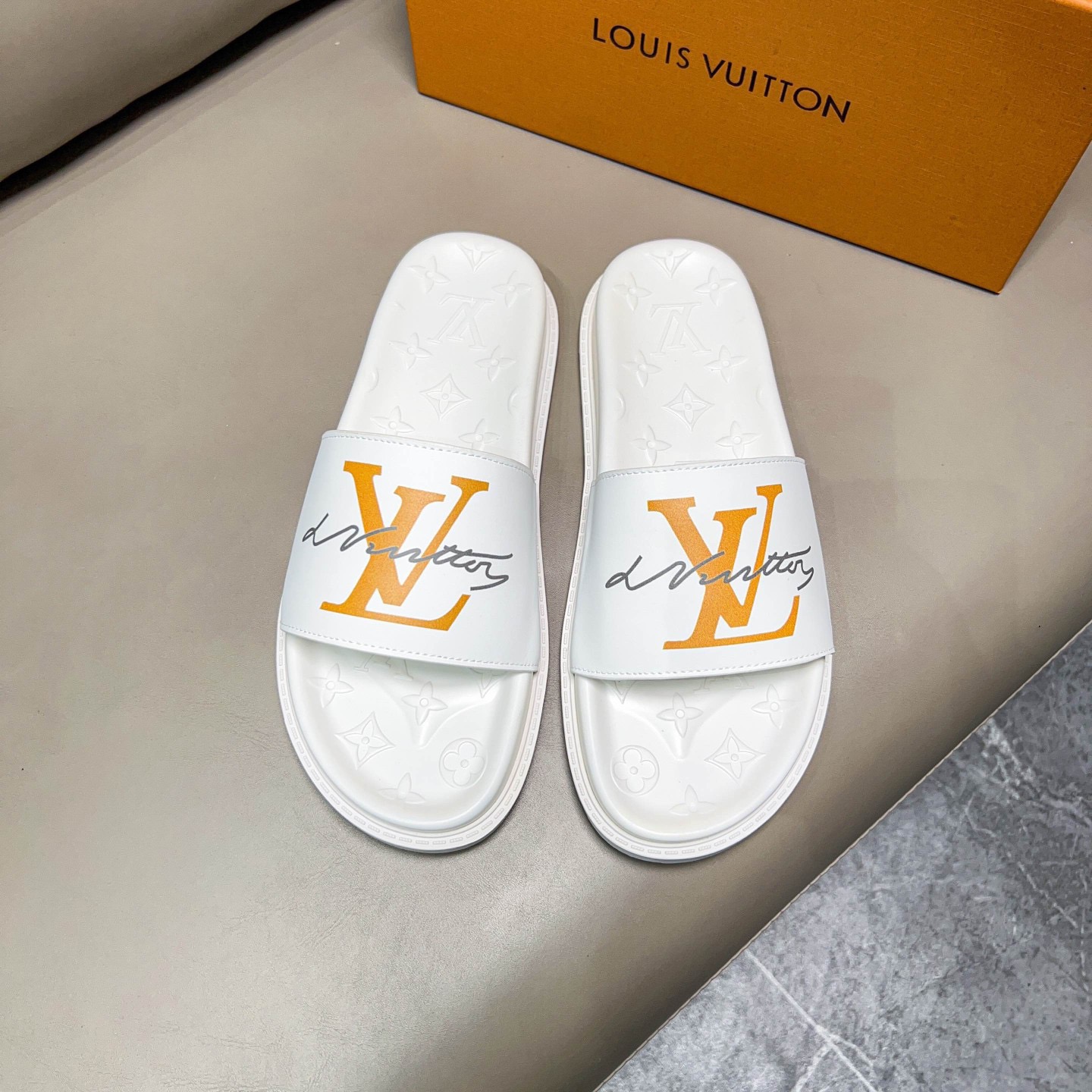 Men L*ouis V*uitton Top Slippers
