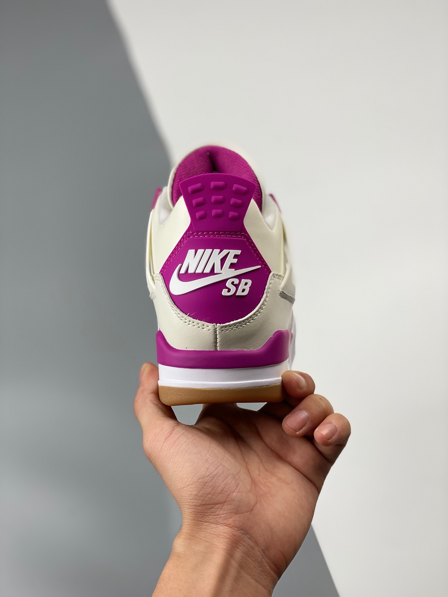 Nike Air Jordan 4 aj4