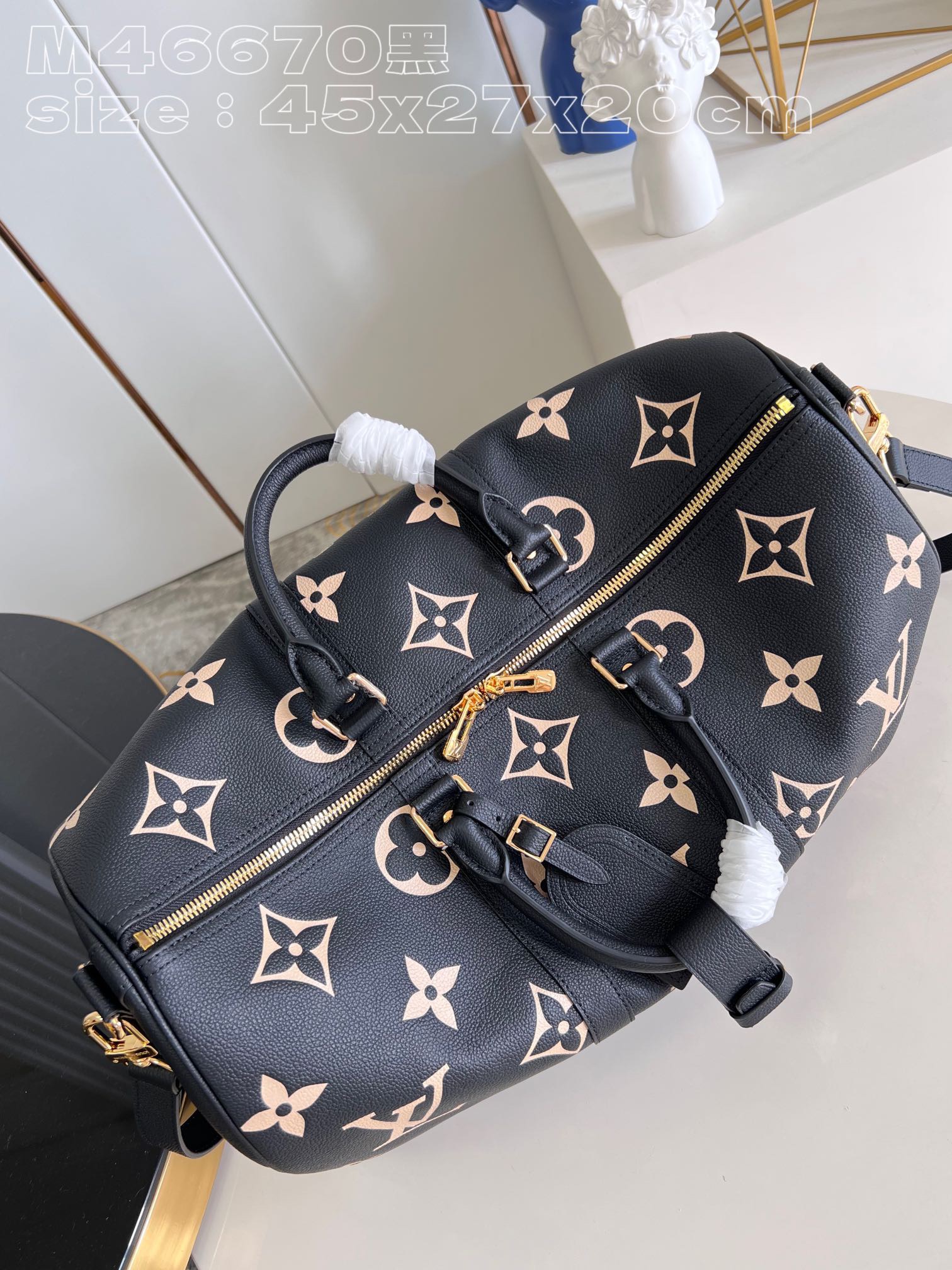 L*ouis V*uitton Top Bag