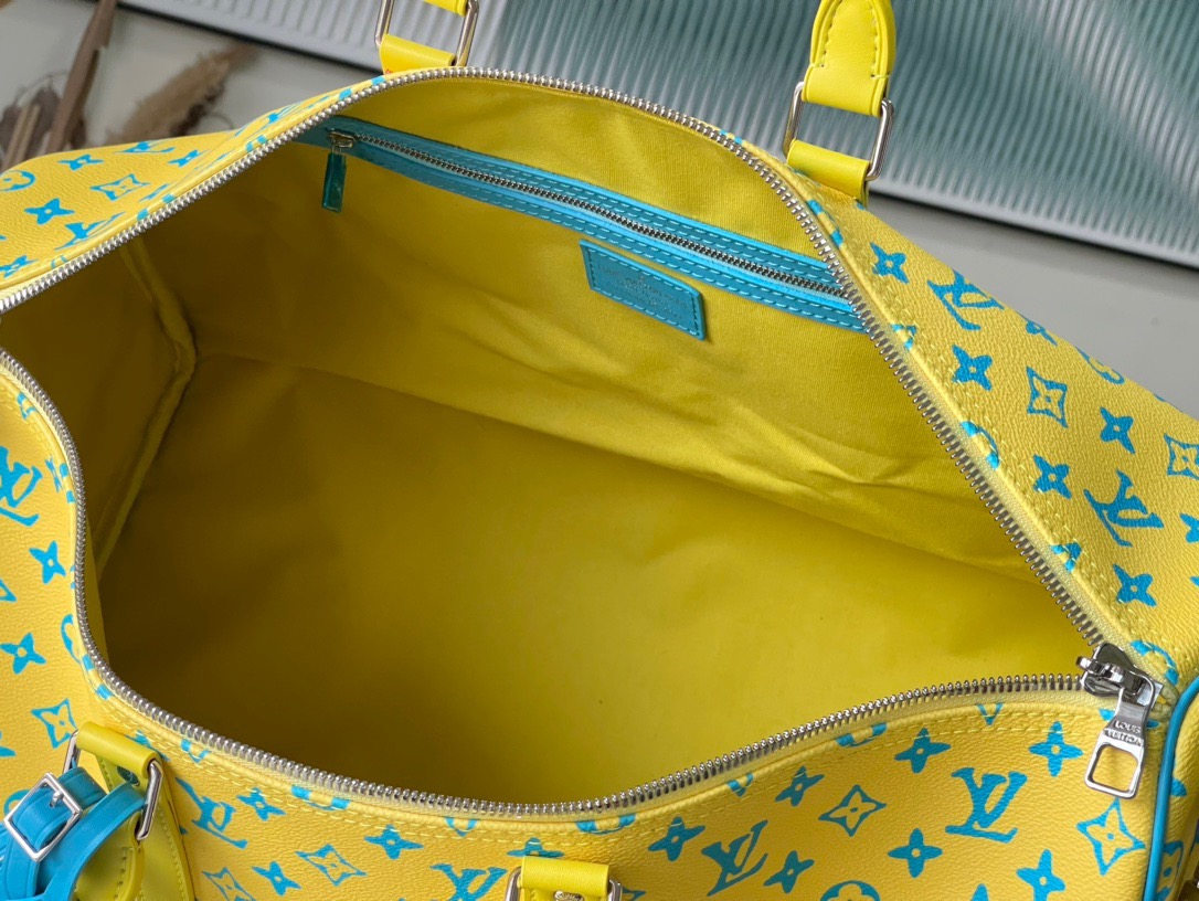 L*ouis V*uitton Top Bag