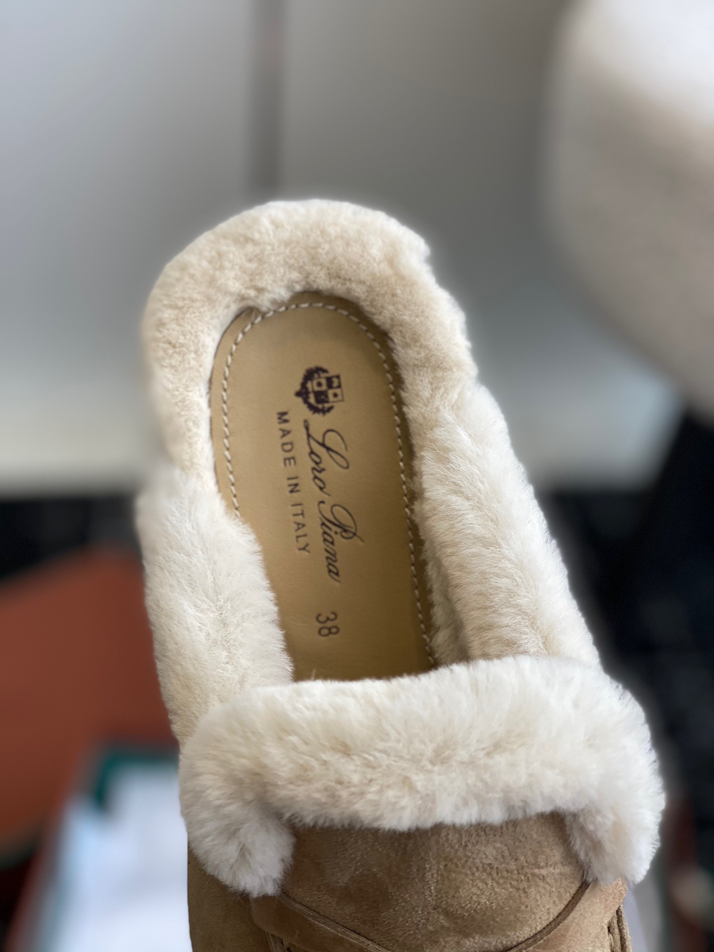 Women L*oro P*iana Top Loafer ()