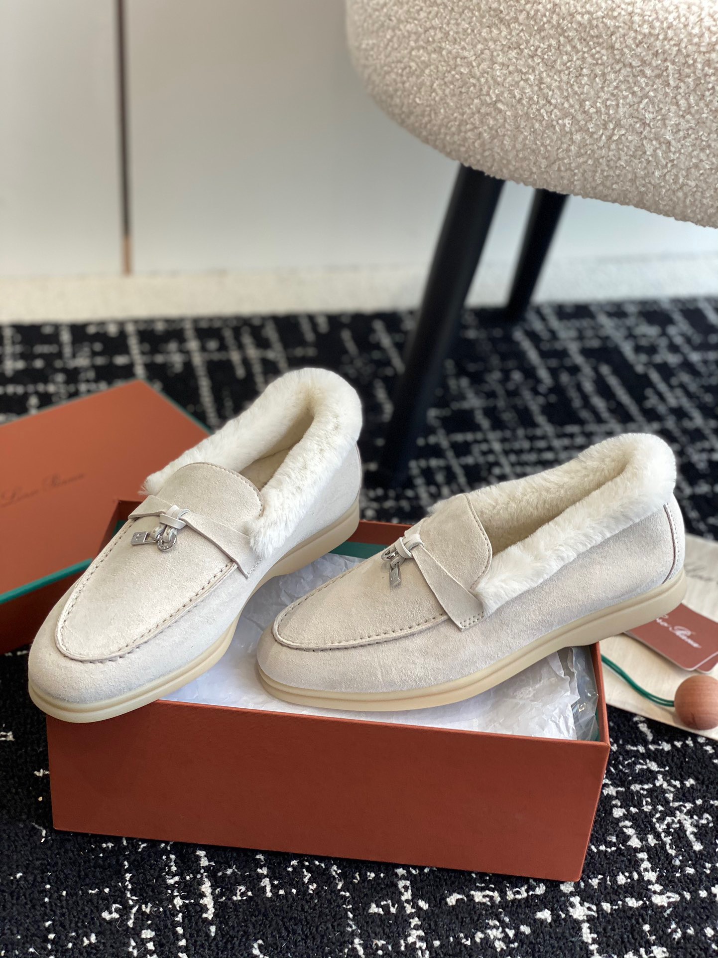 Women L*oro P*iana Top Loafer （）