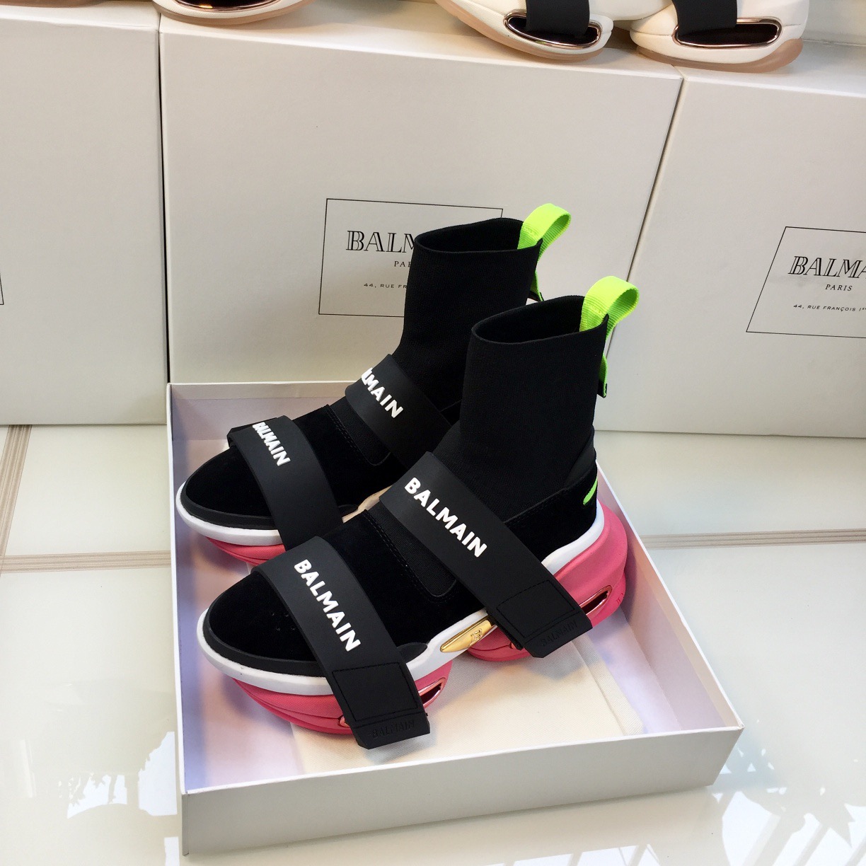 Women B*almain Top Sneaker