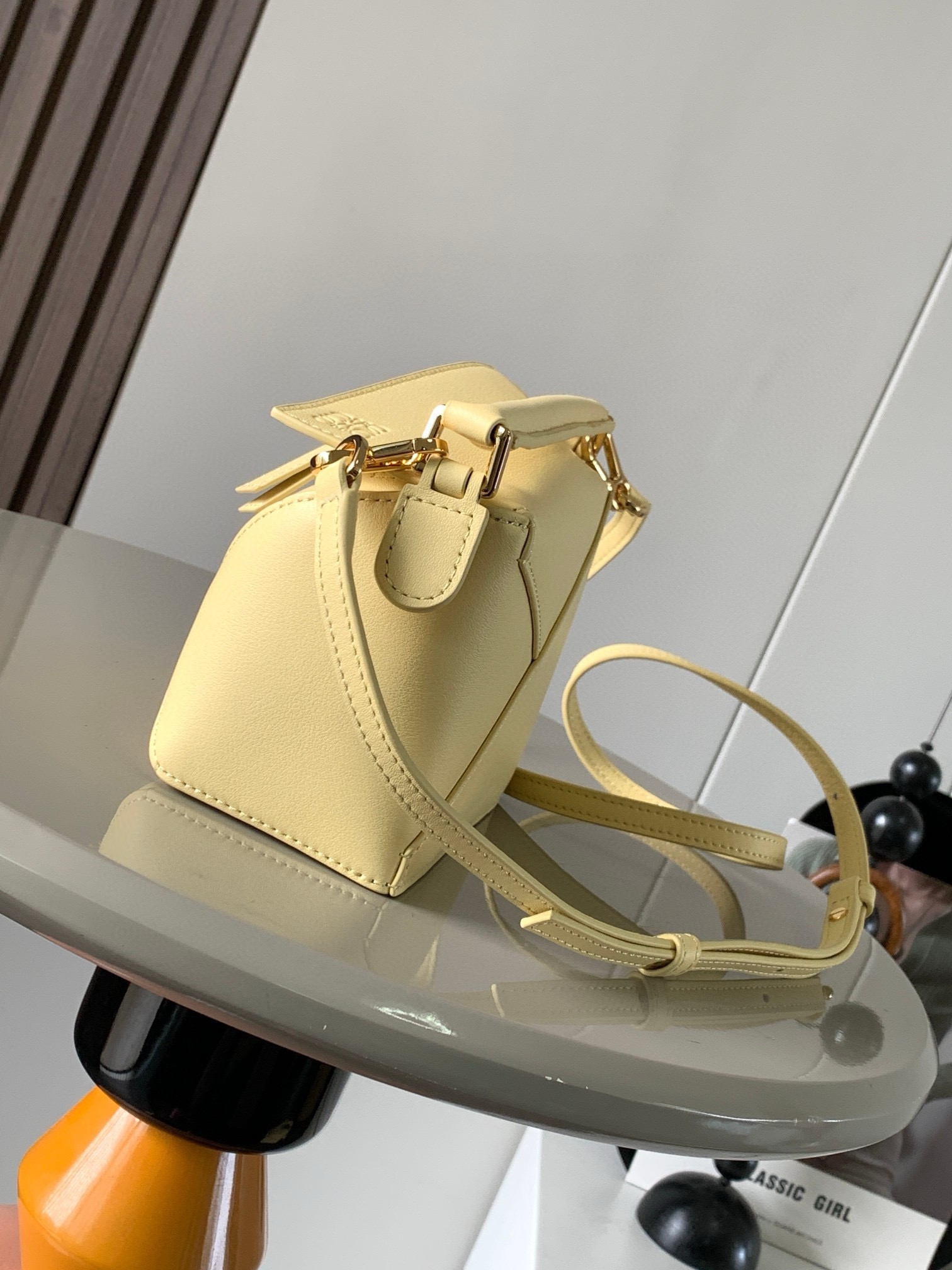 L*oewe Bag 9310 Top Quality