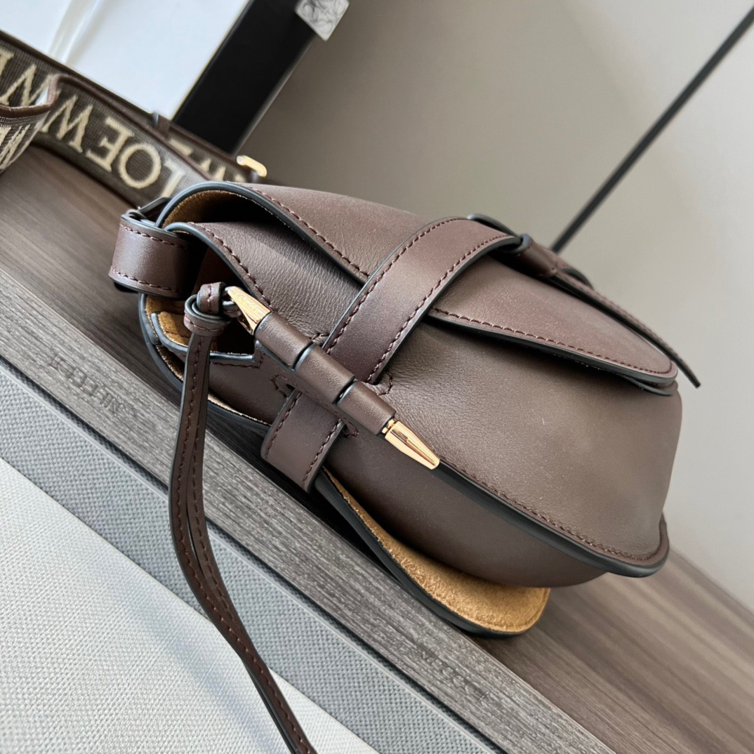 L*oewe Bag 011821 Top Quality