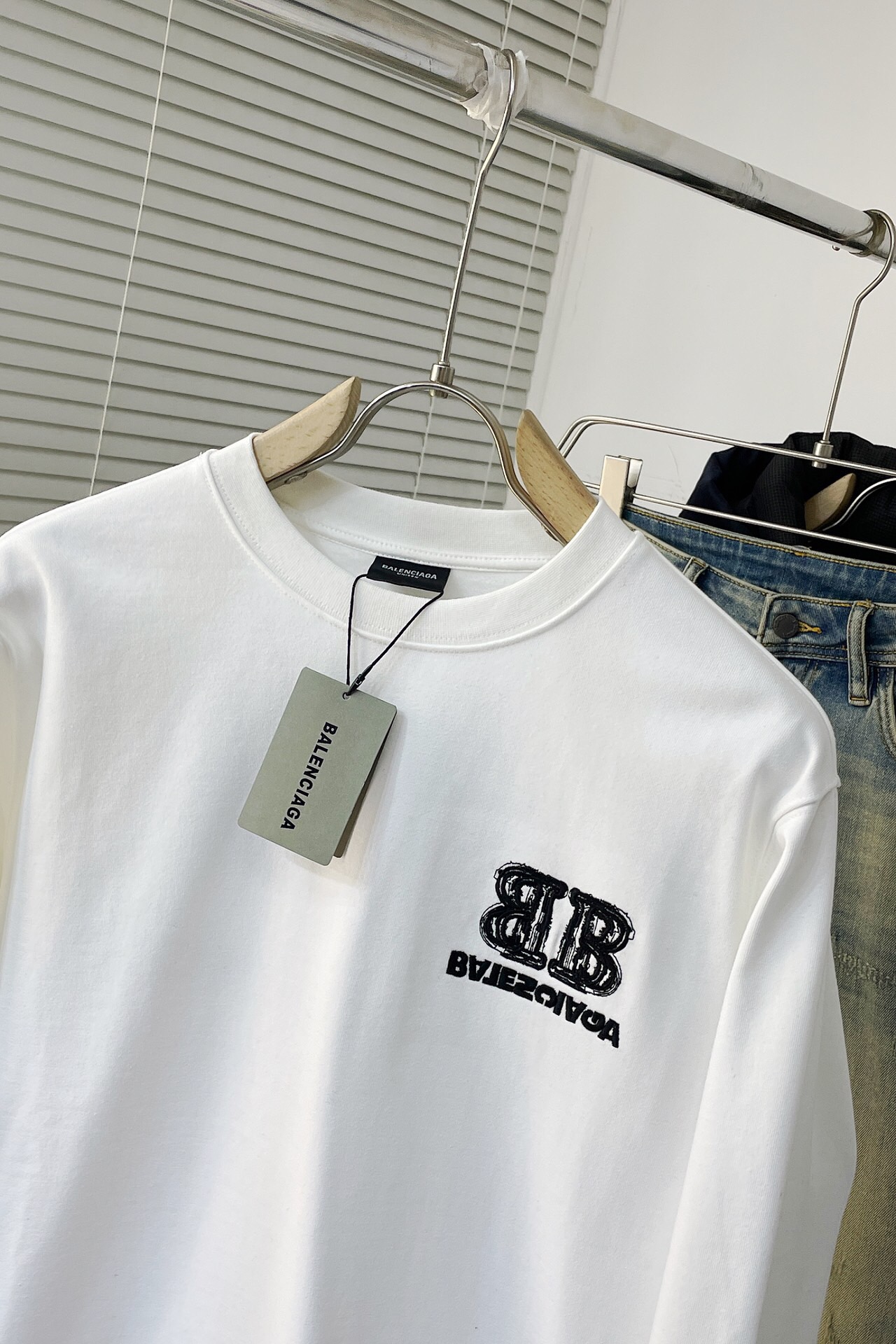 Men Women Sweater Top Quality ()