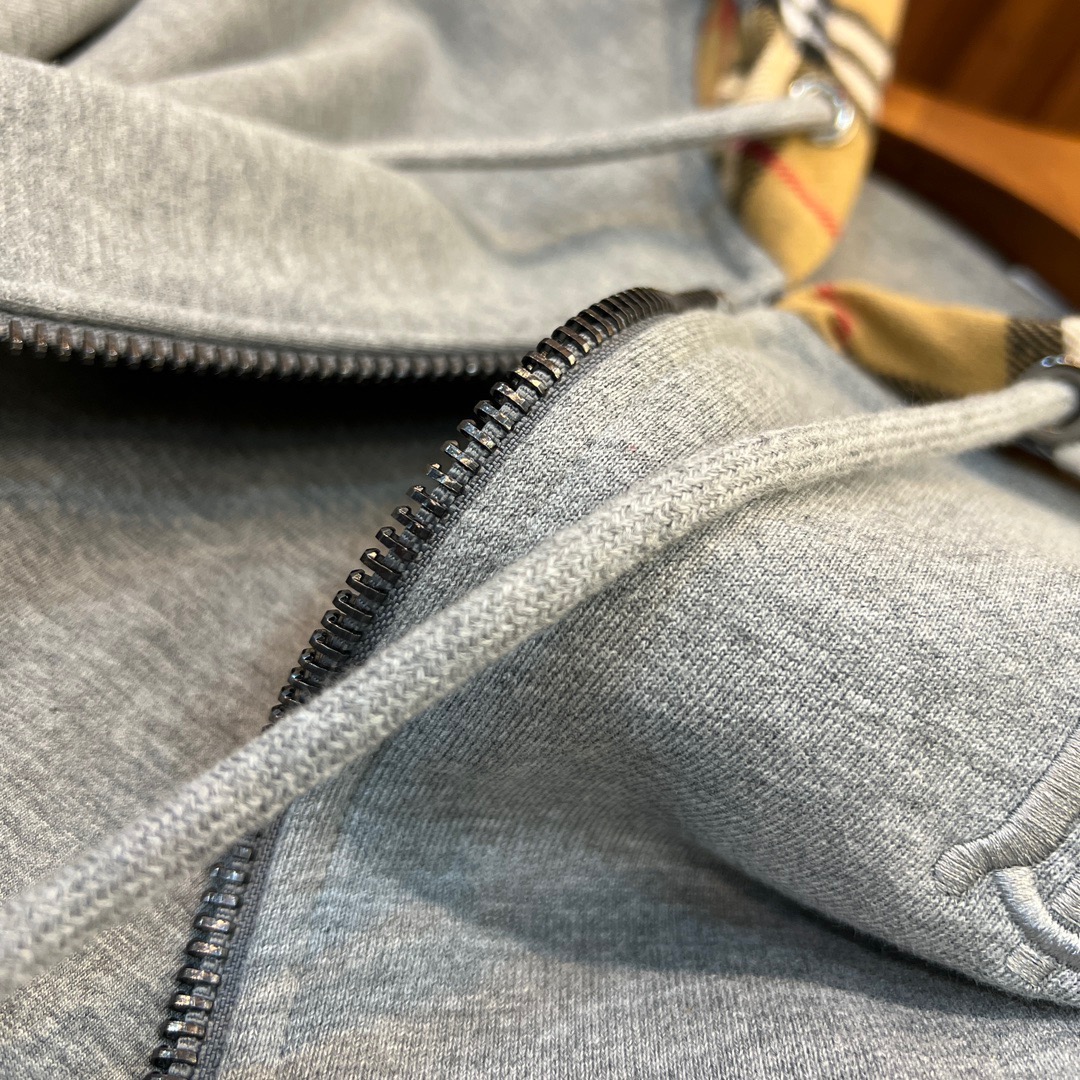Men Women Sweater Top Quality ()