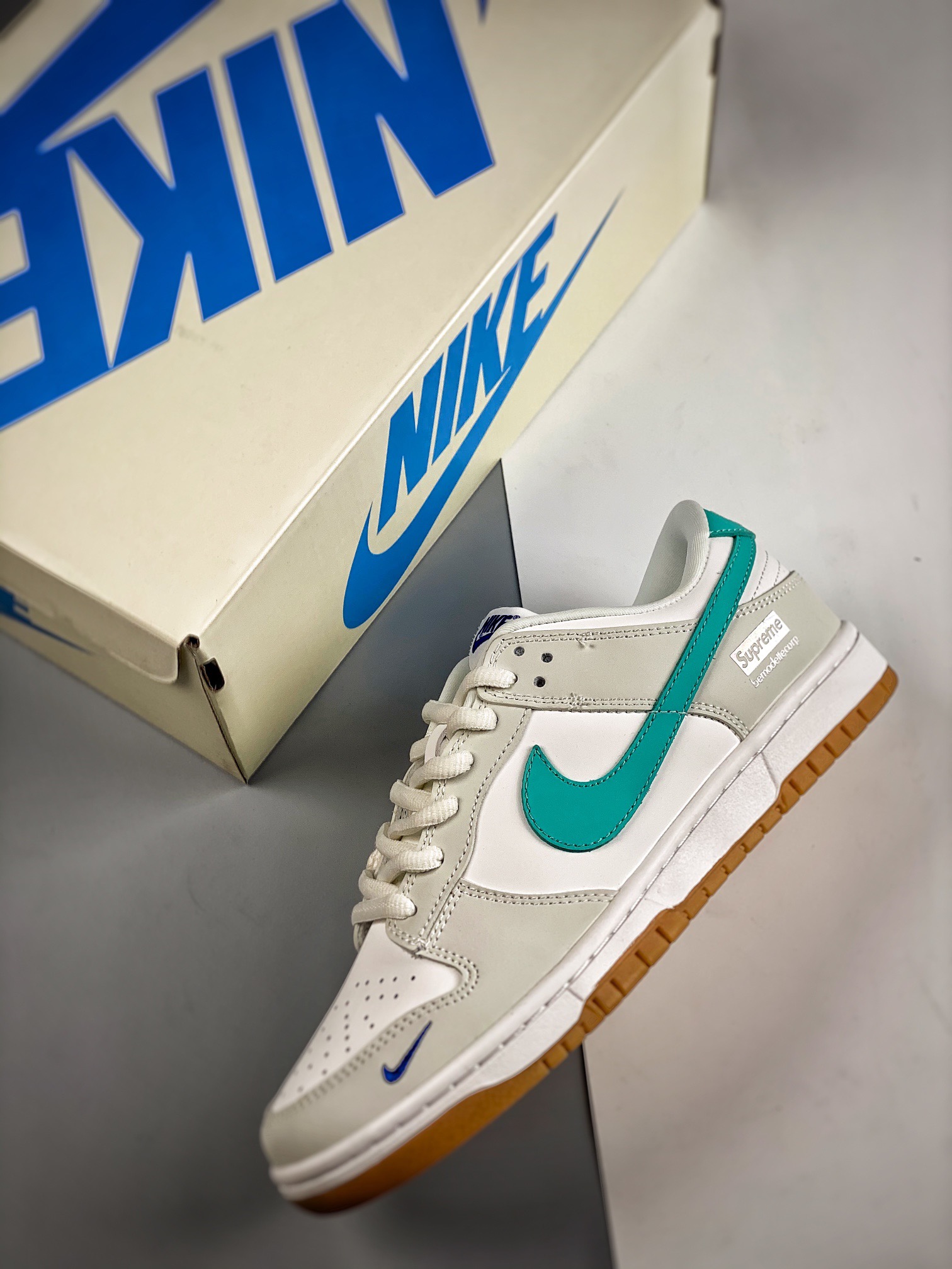 Men Women Nike SB Dunk Low