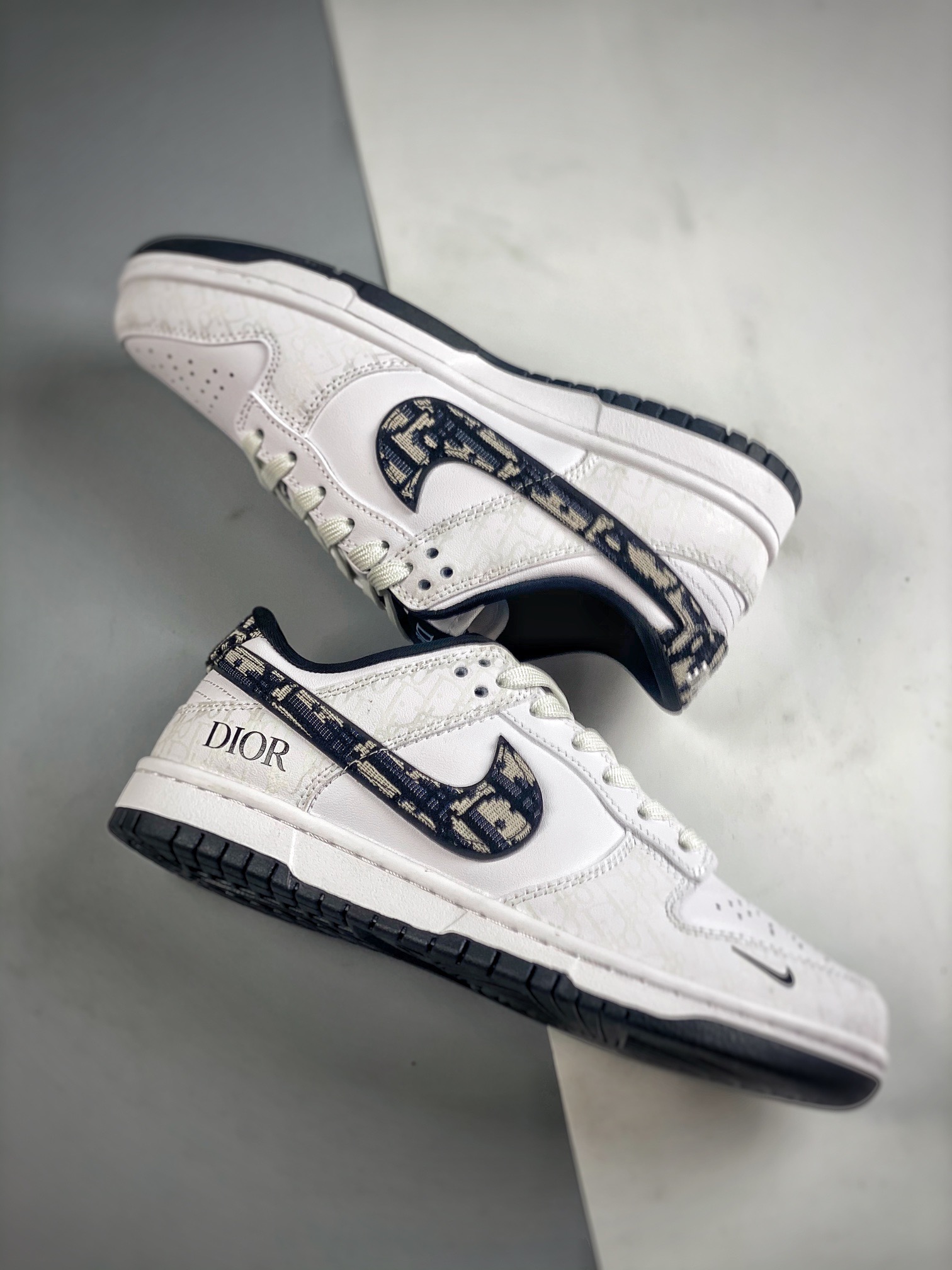 Men Women Nike SB Dunk Low