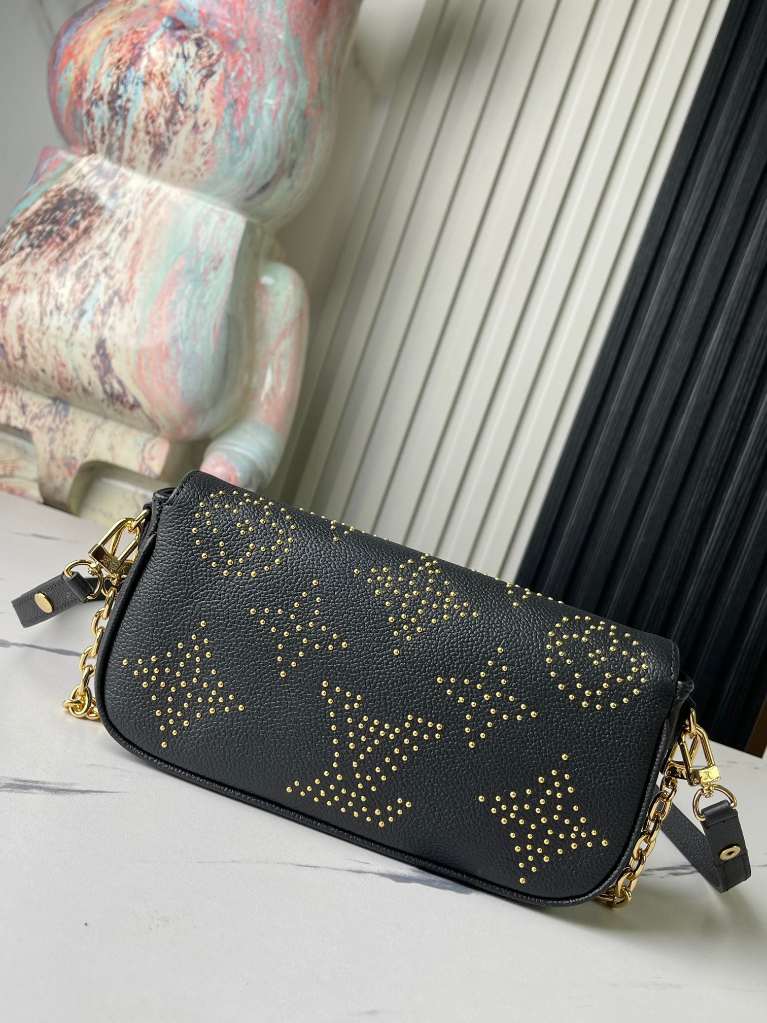 L*ouis V*uitton Top Bag