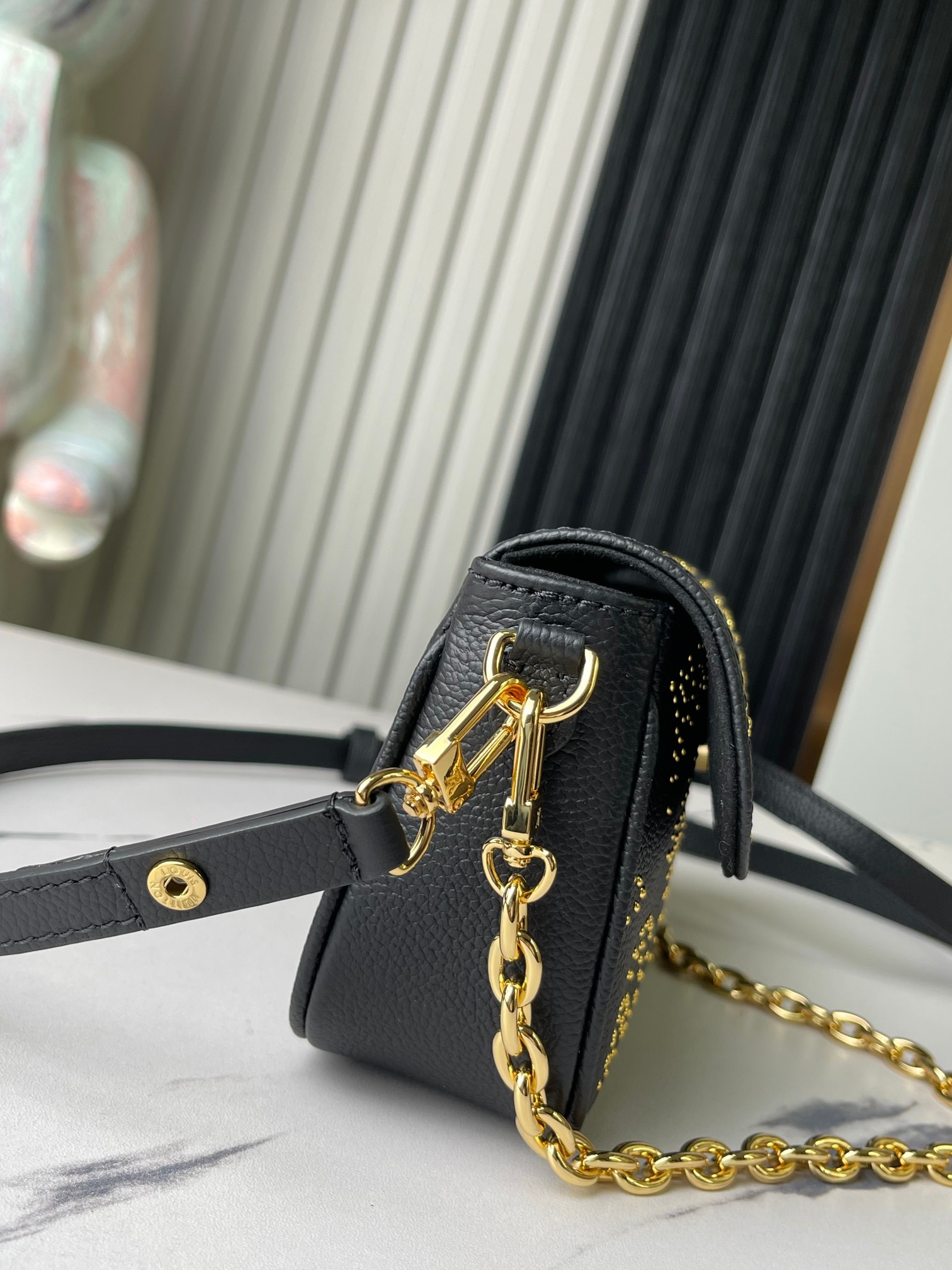 L*ouis V*uitton Top Bag