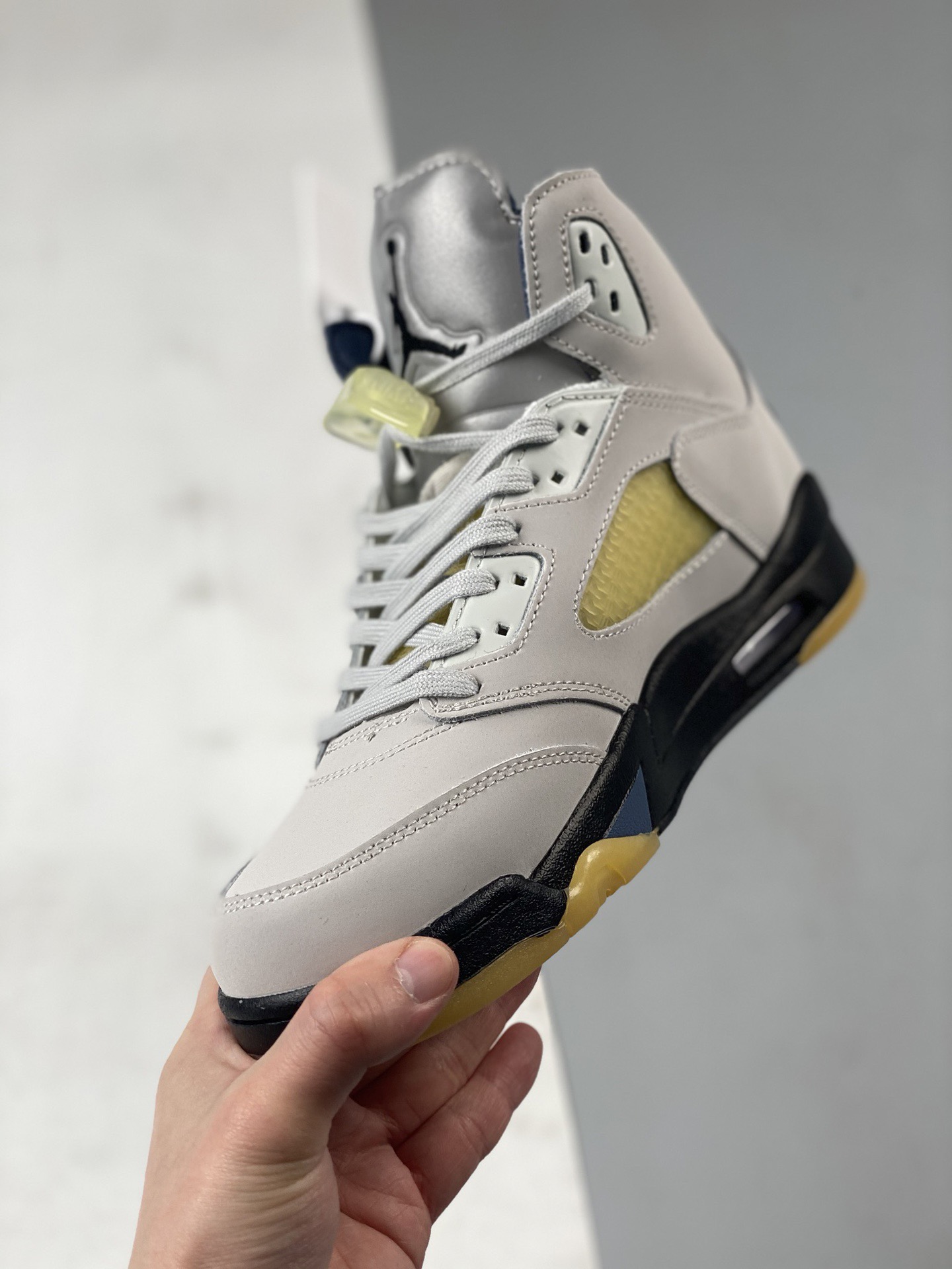 Air Jordan 5