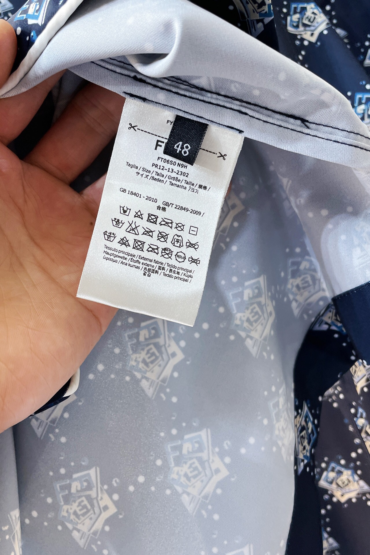 Men suits Top Quality