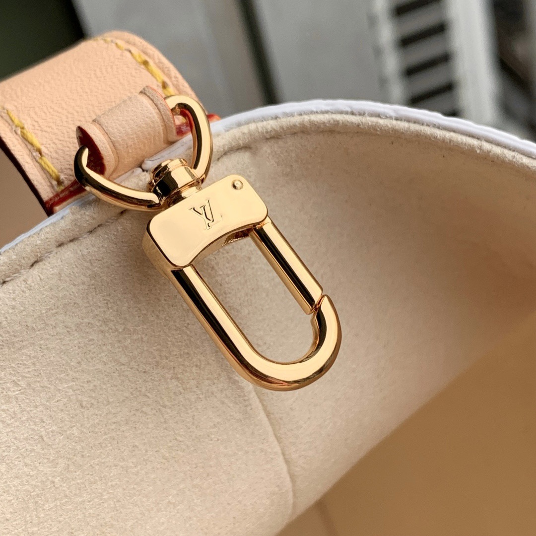 L*ouis V*uitton Top Bag
