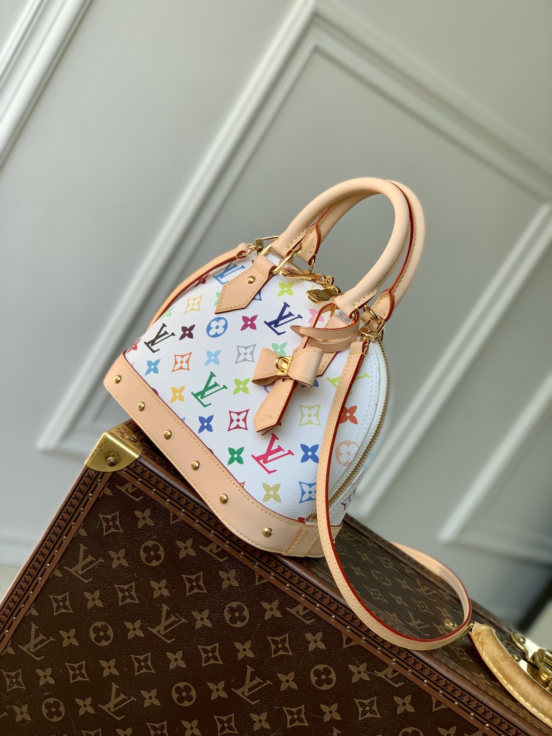 L*ouis V*uitton Top Bag