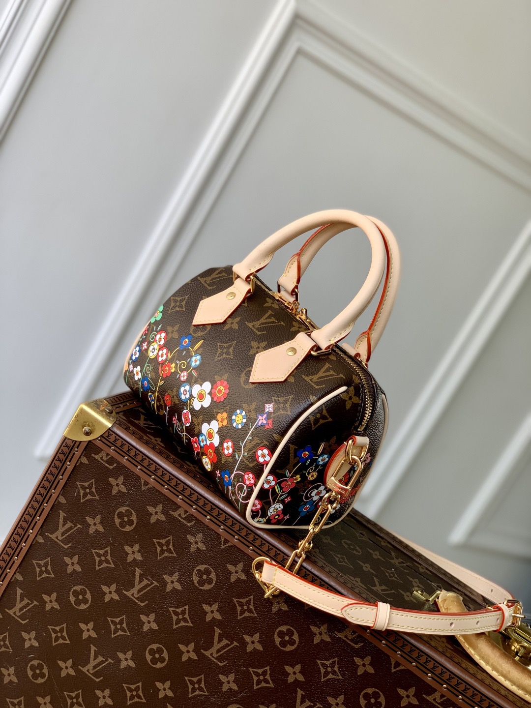L*ouis V*uitton Top Bag