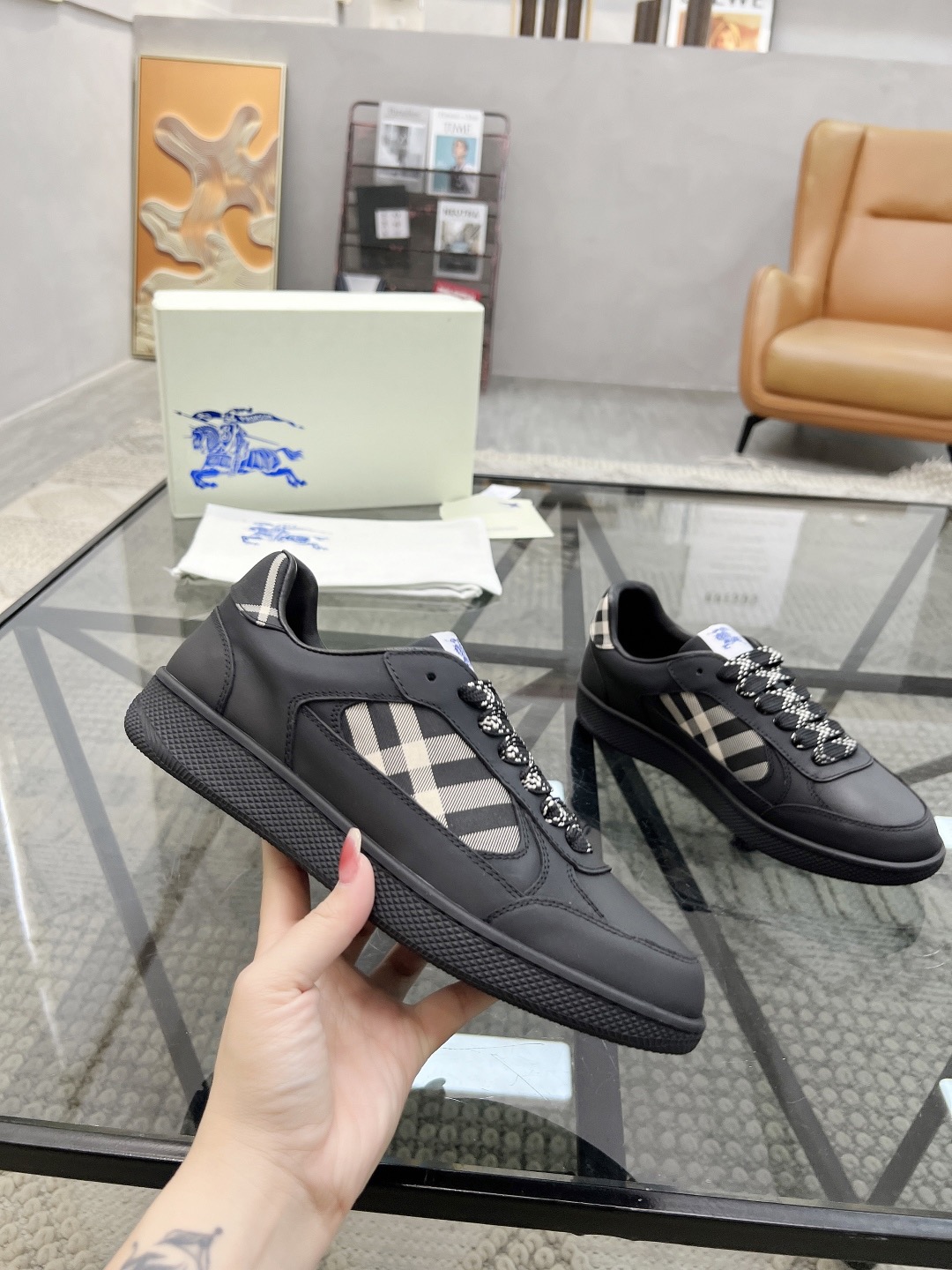 Men B*rberry Sneaker （）