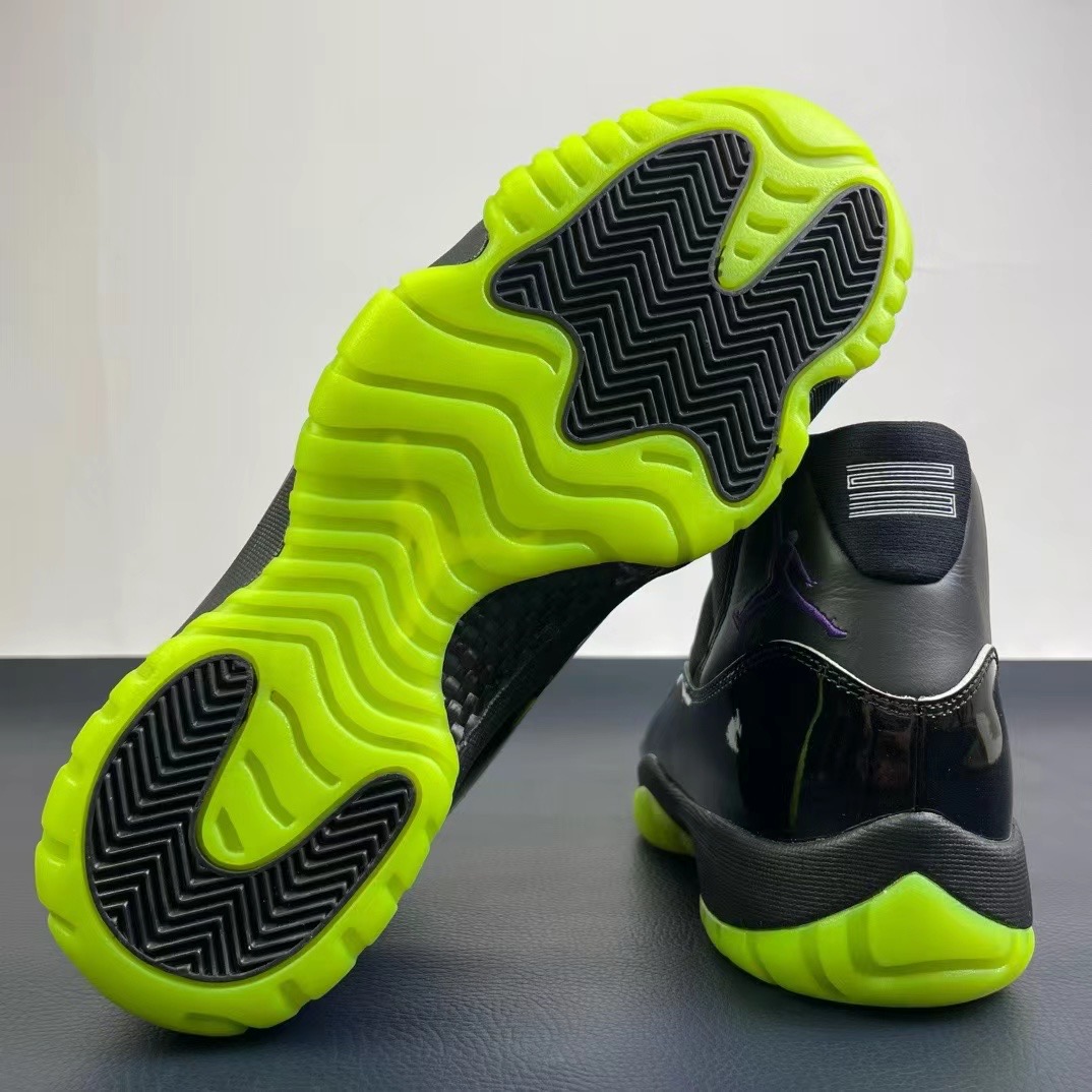 NIKE Air Jordan 11()