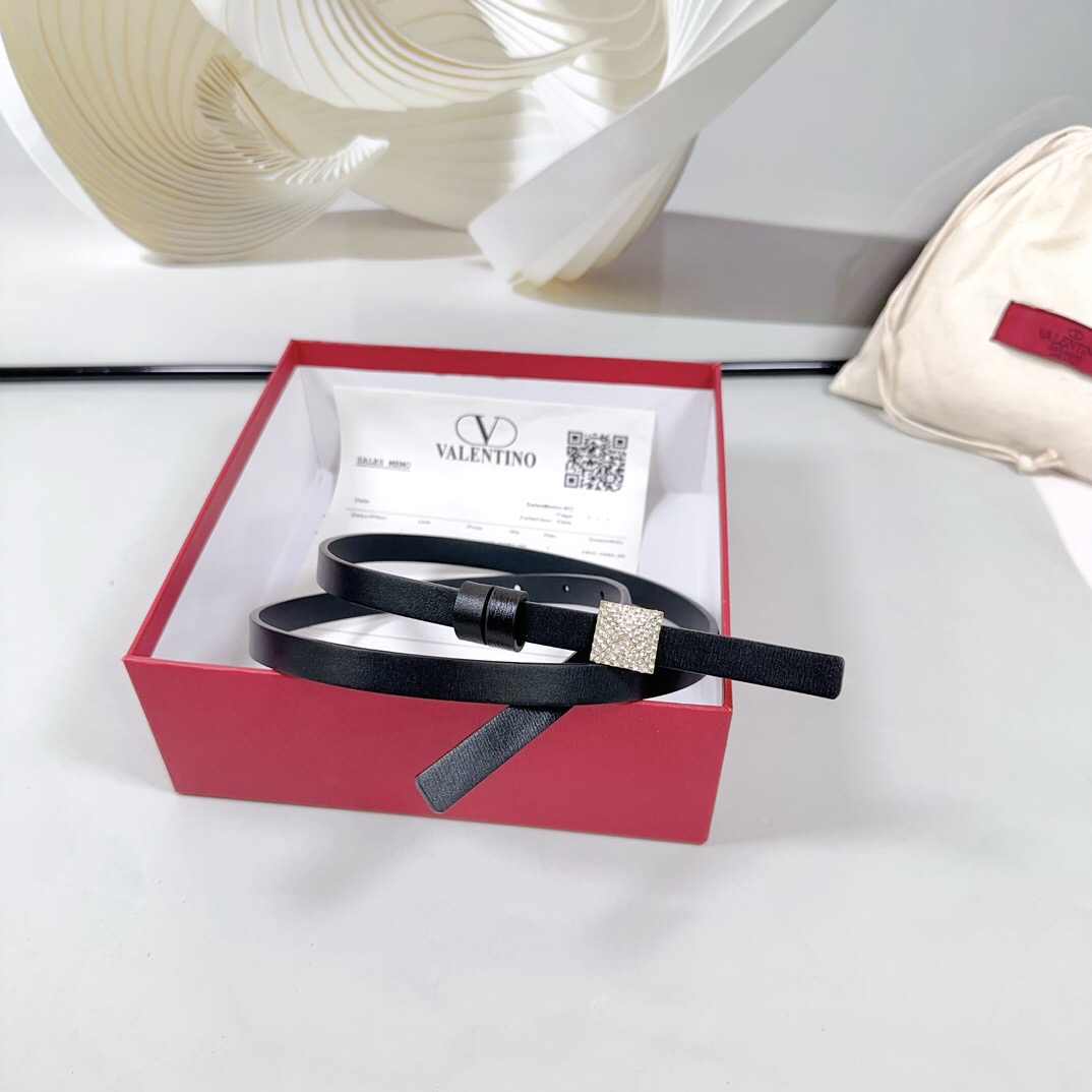 V*alentino Belts Top Quality